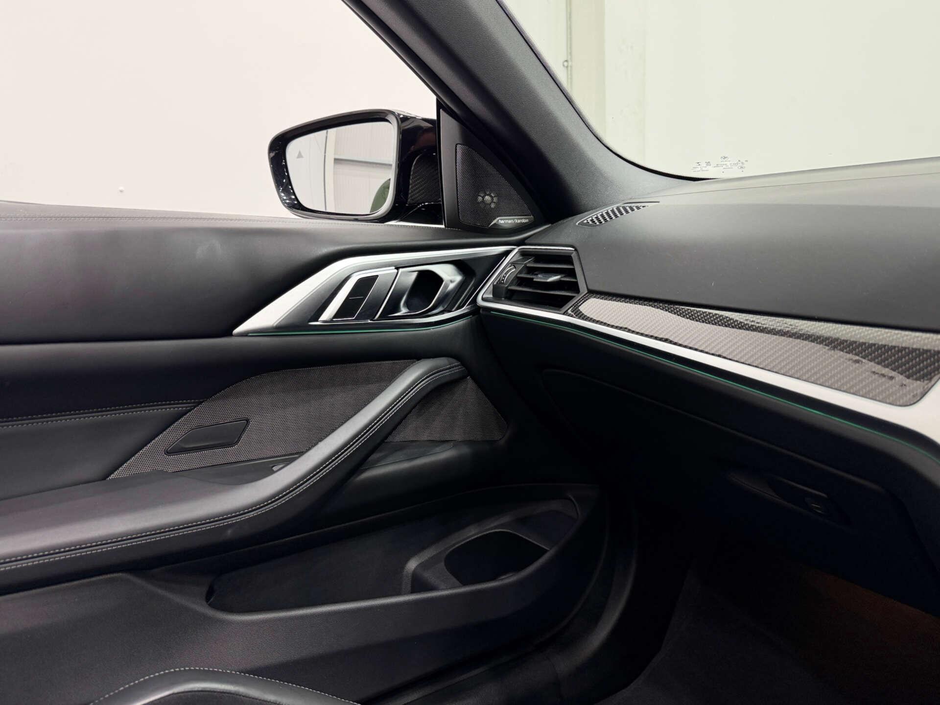 BMW M4 view 36