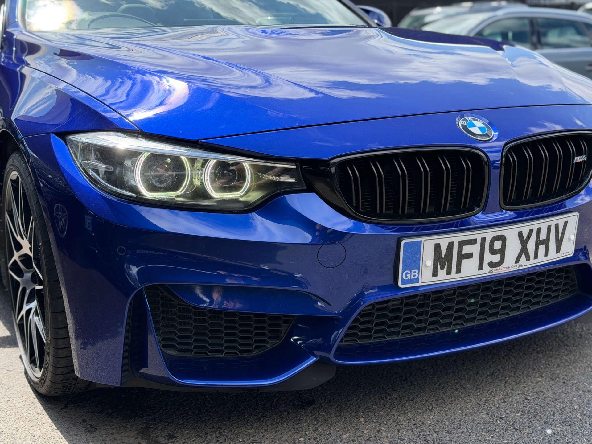 BMW M4 view 22