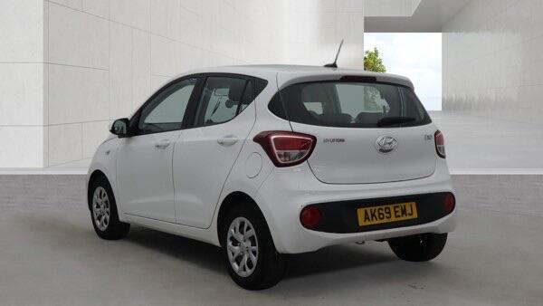 Hyundai I10 view 6