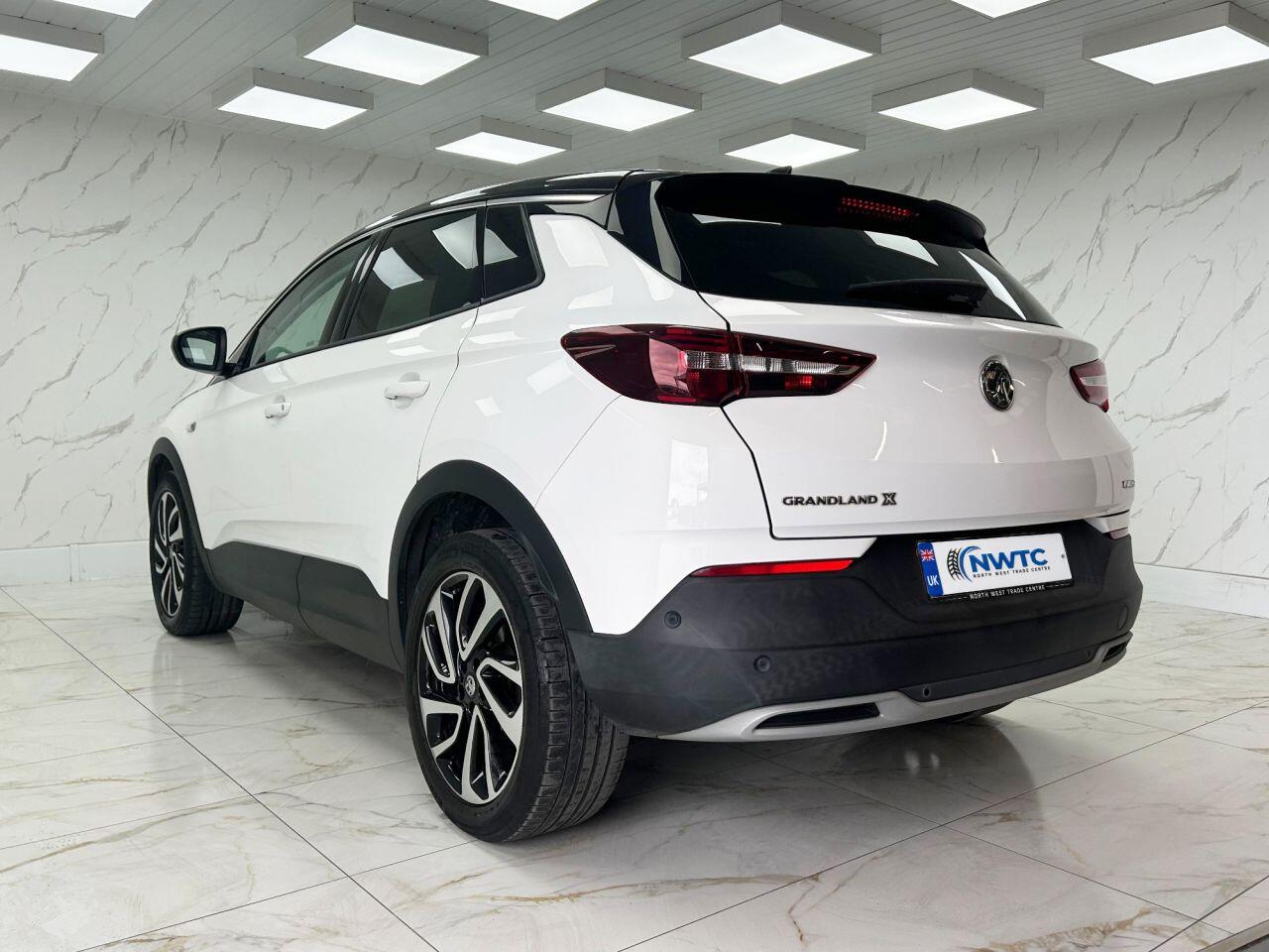 Vauxhall Grandland X view 9