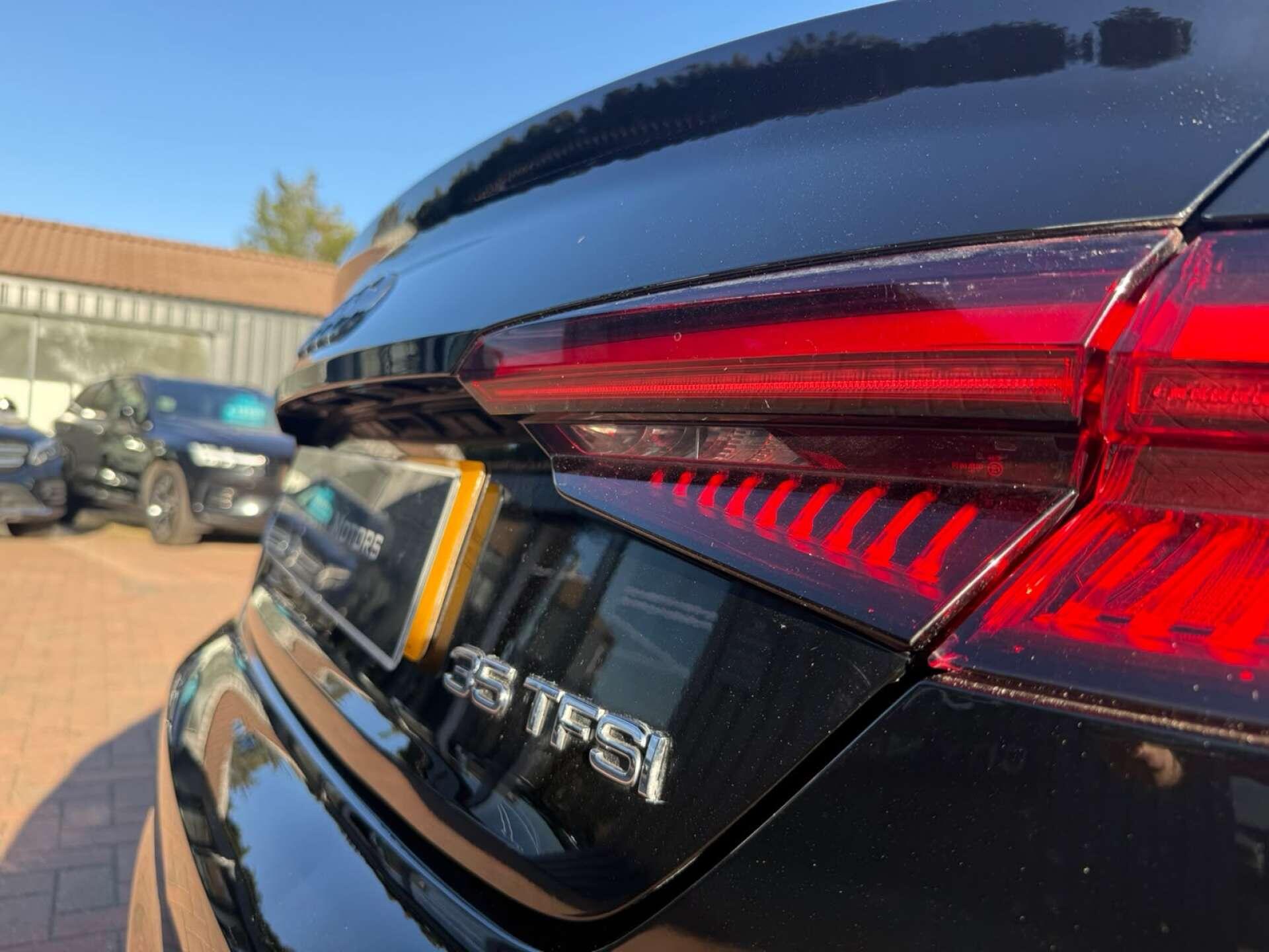 Audi A5 view 14