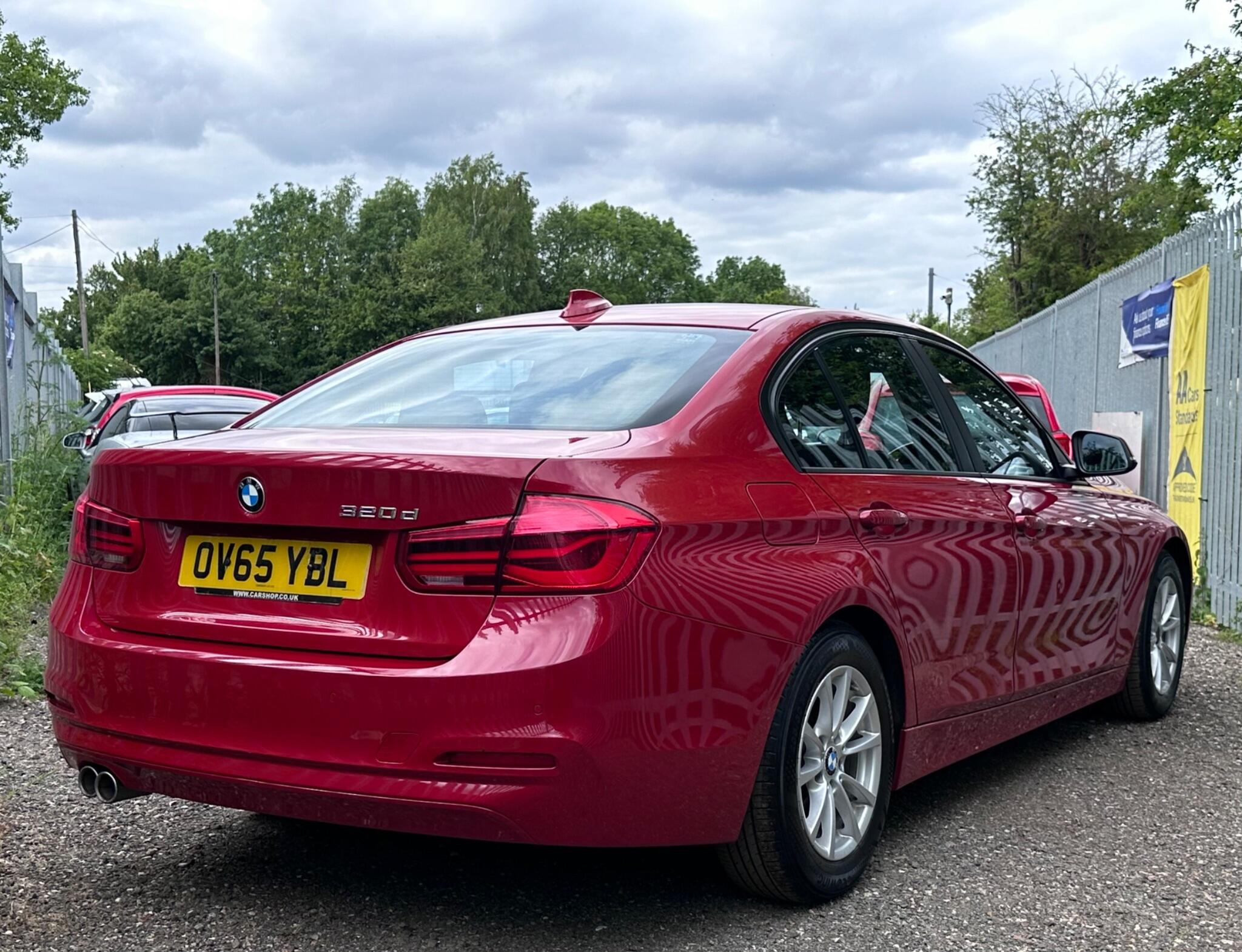 2015 BMW 3 Series image 20