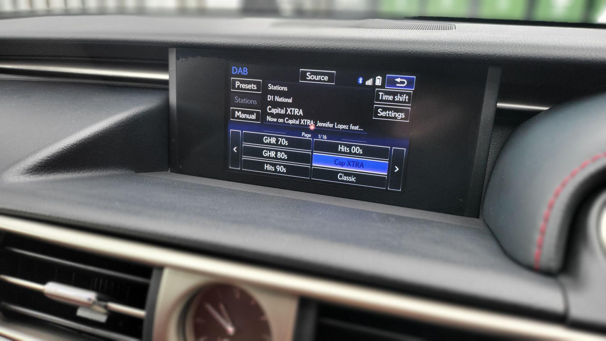 Lexus Is view 27