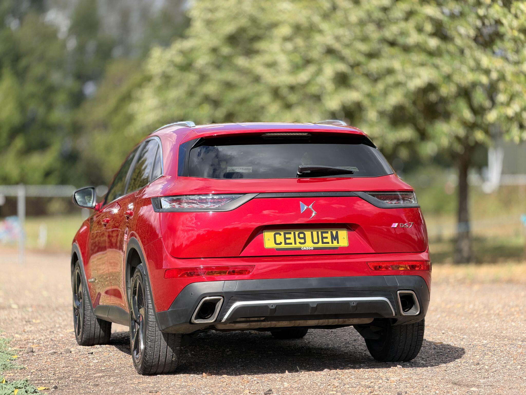 DS Automobiles DS 7 Crossback view 9