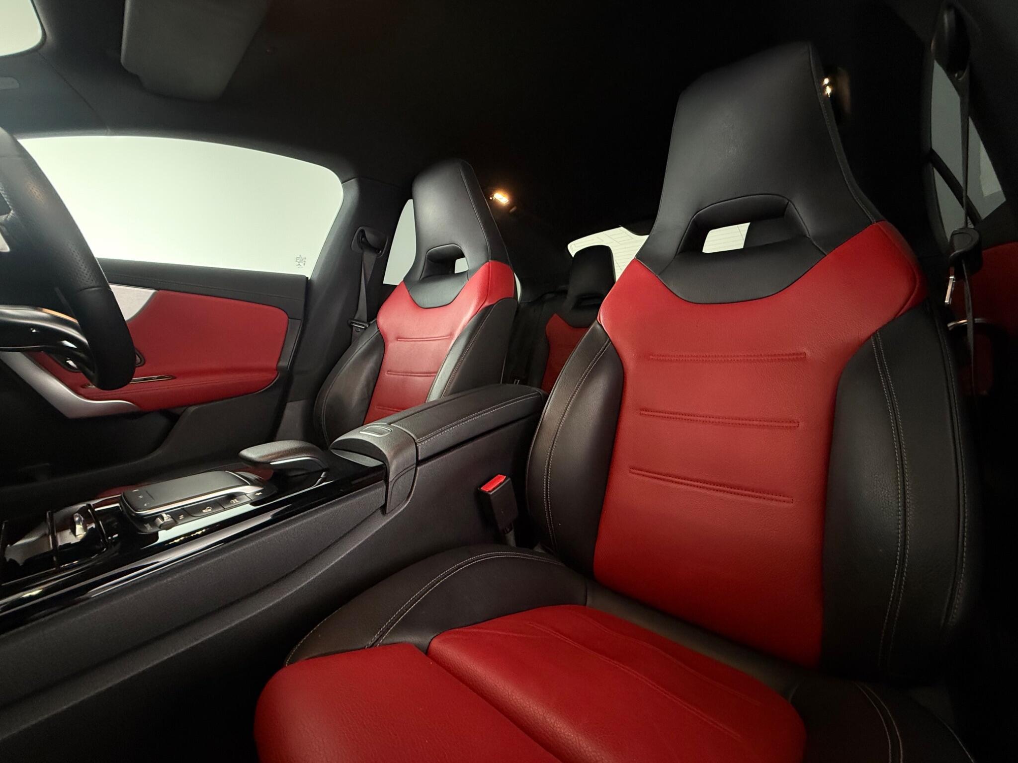 Mercedes-Benz CLA view 31