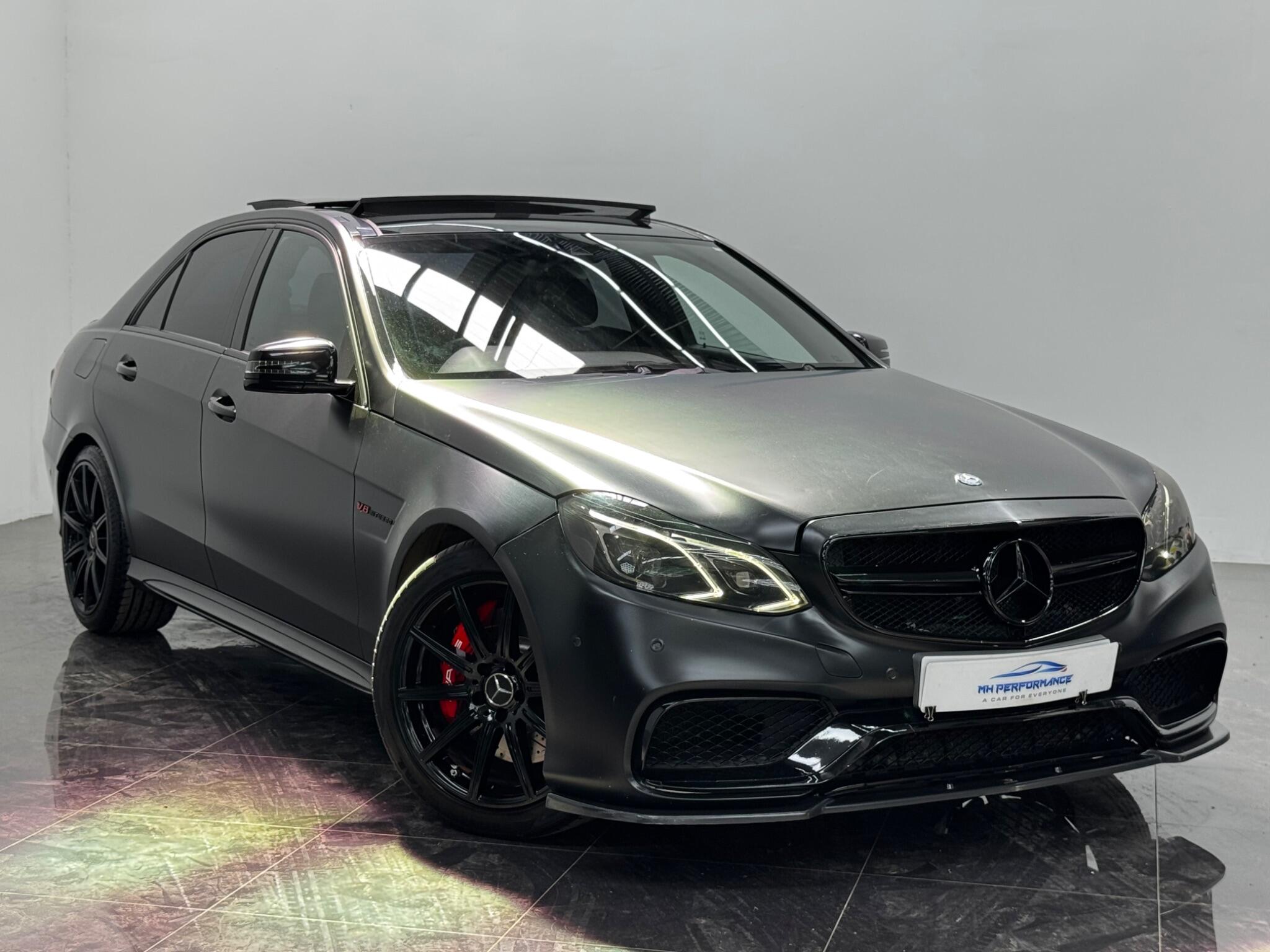 Mercedes-Benz E-Class view 3