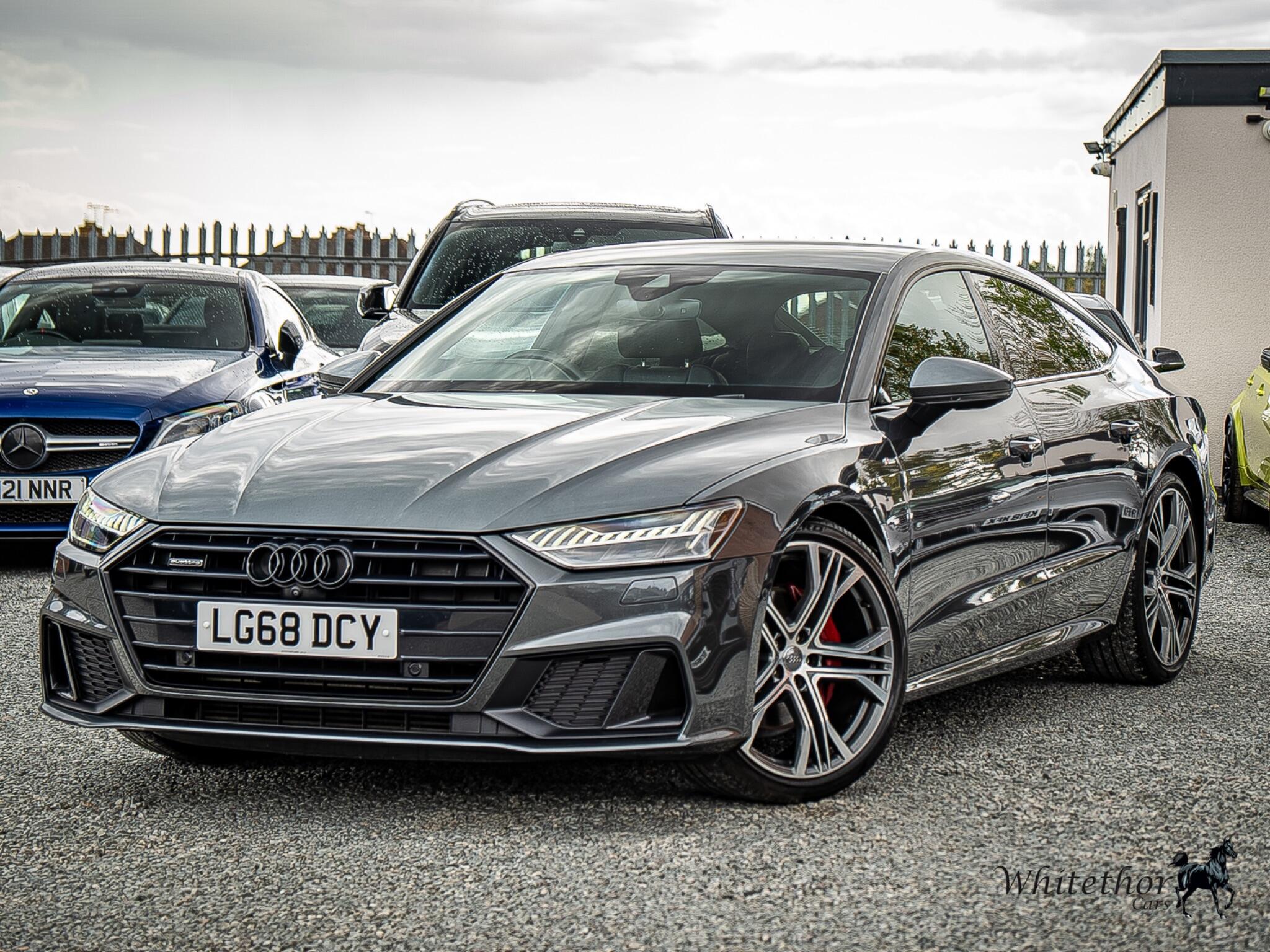 Audi A7 view 3