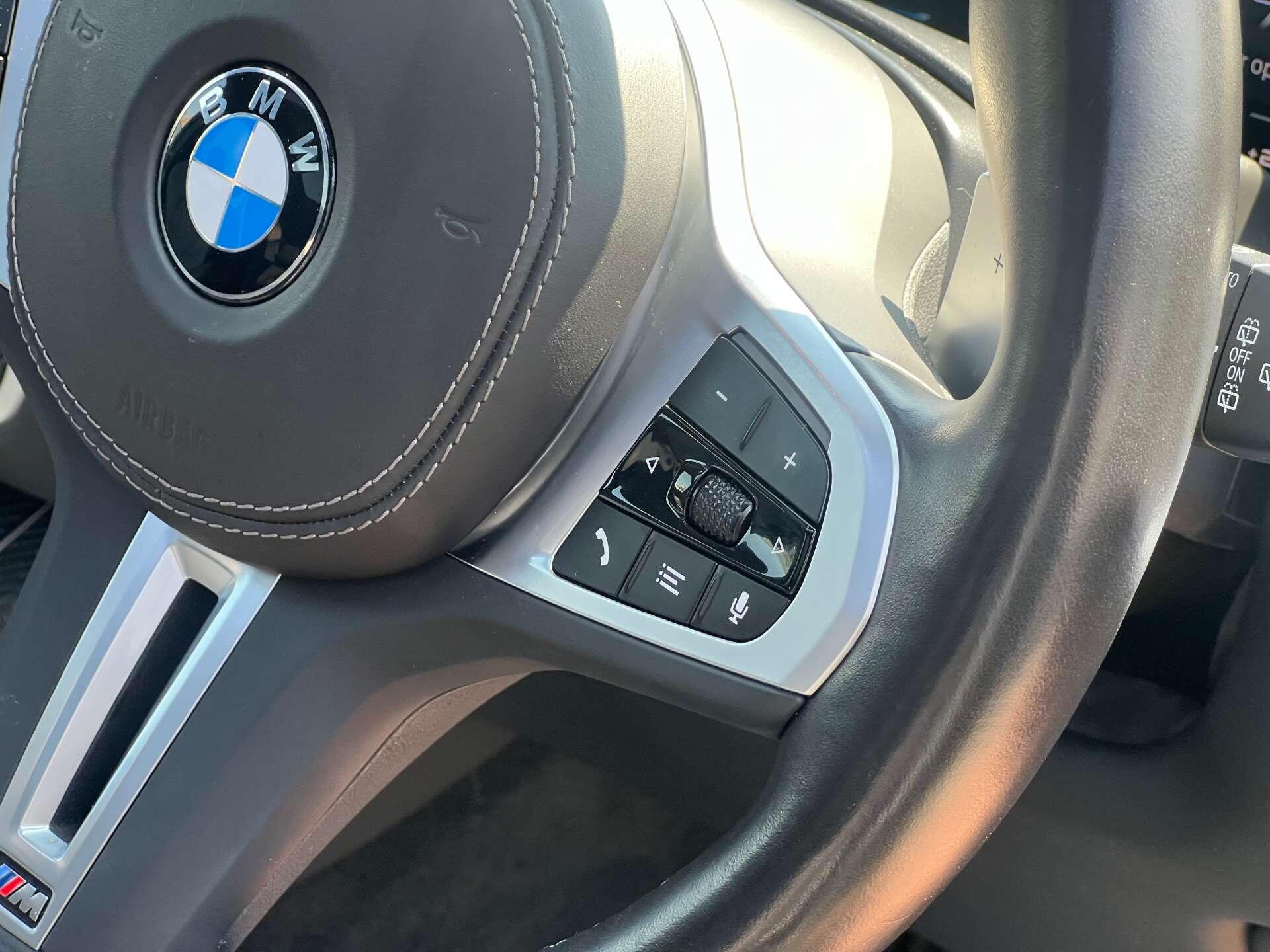 BMW X5 view 25