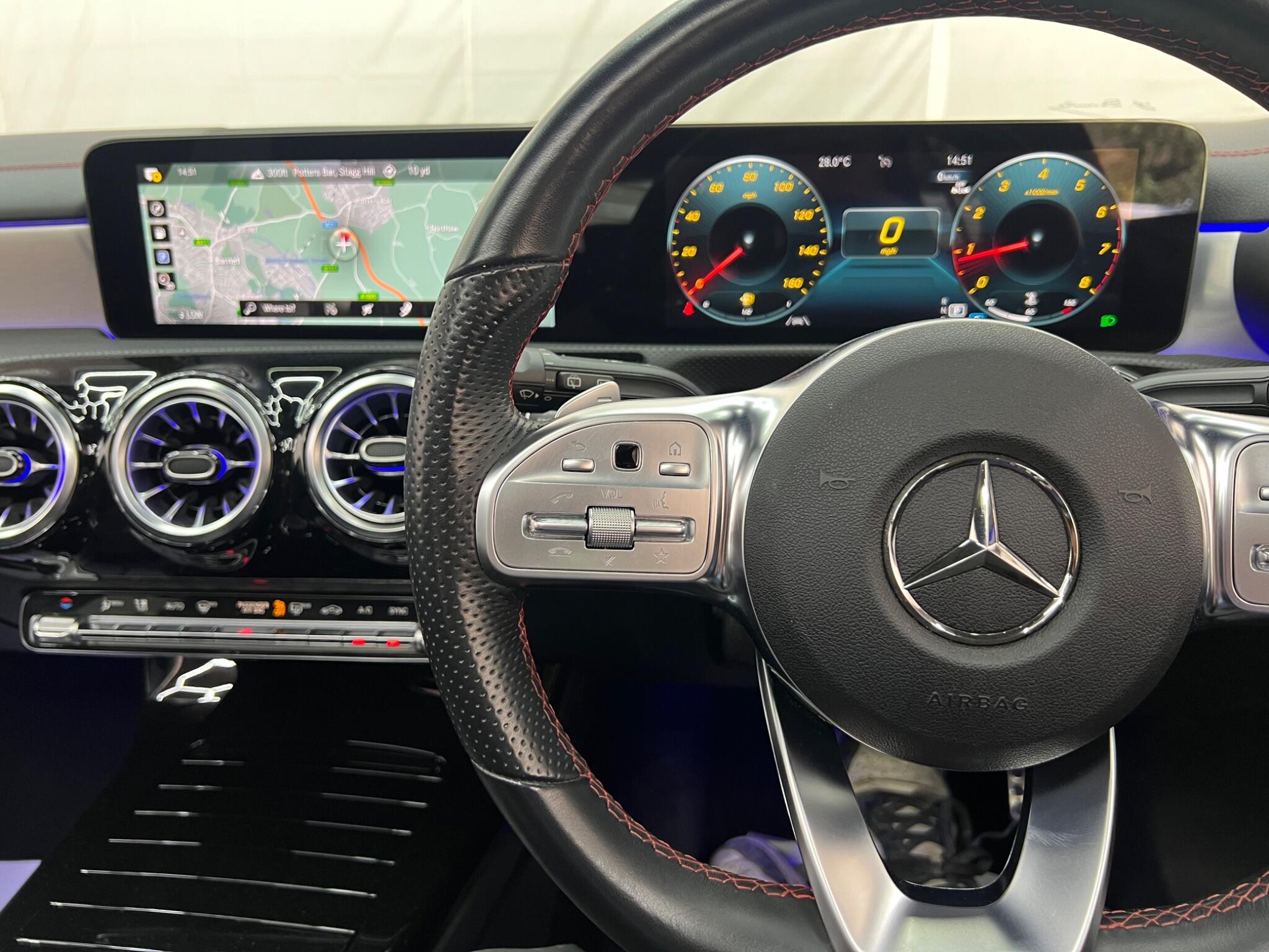 Mercedes-Benz Cla view 50