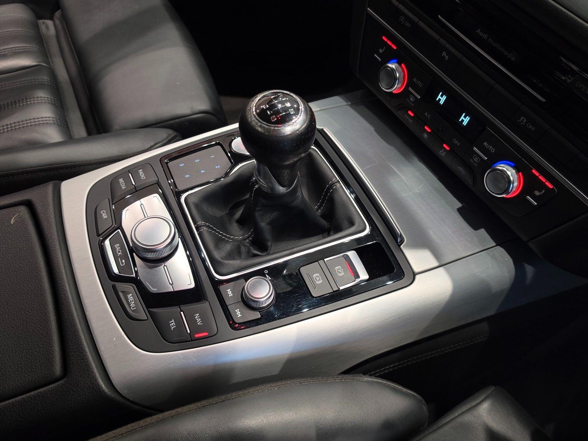 Audi A6 view 38