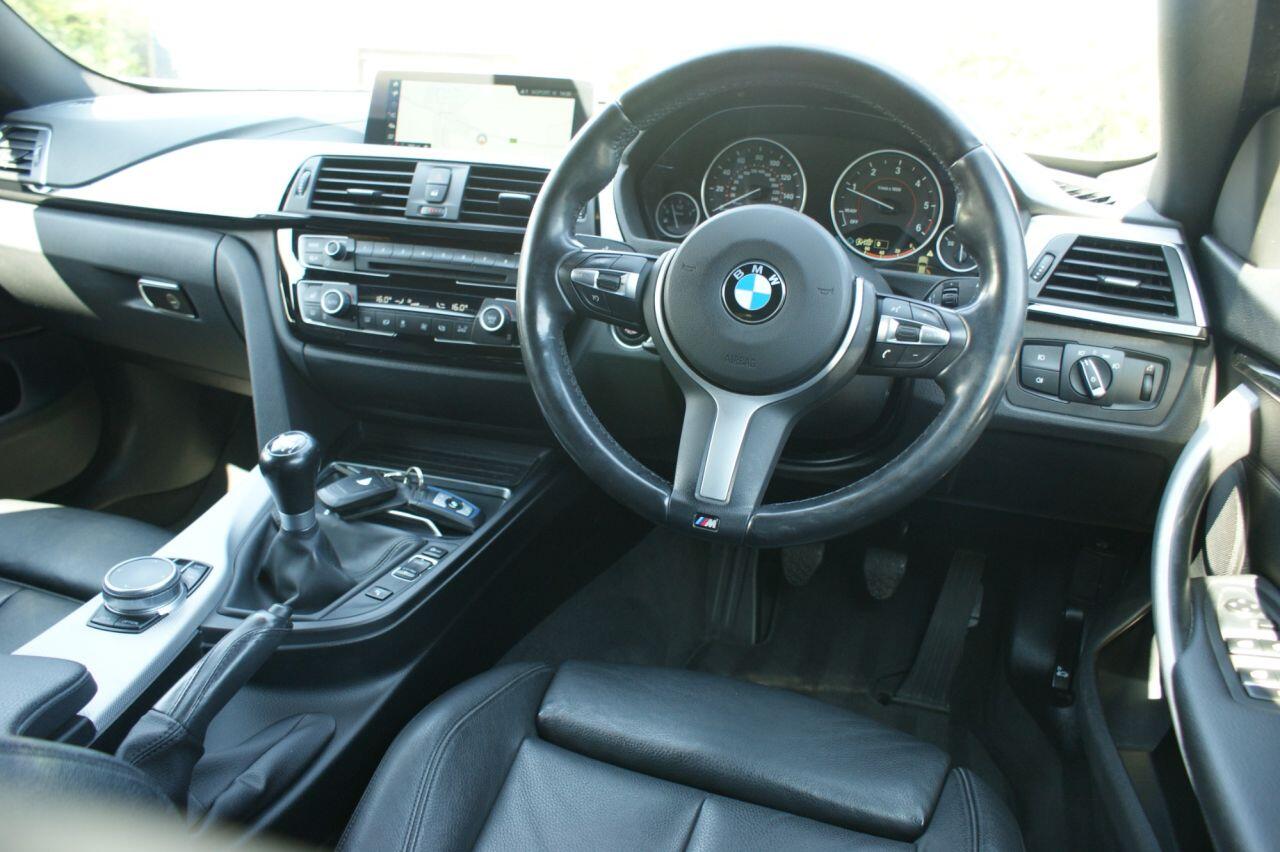 BMW 4 Series Gran Coupe view 3