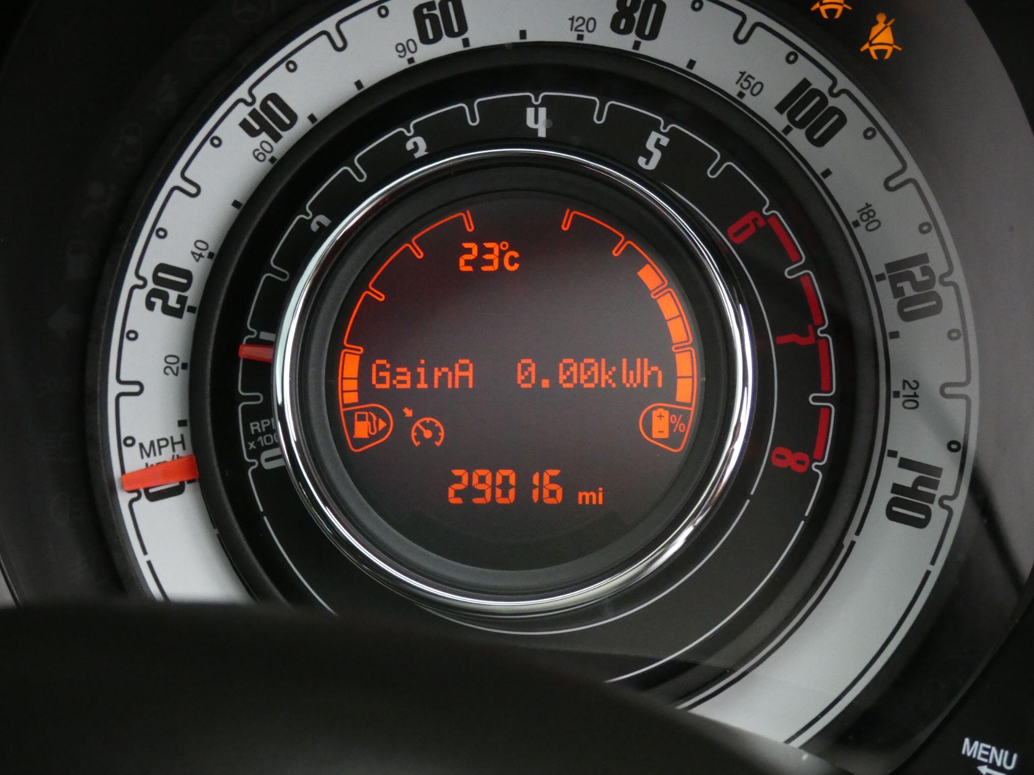 Fiat 500 view 24