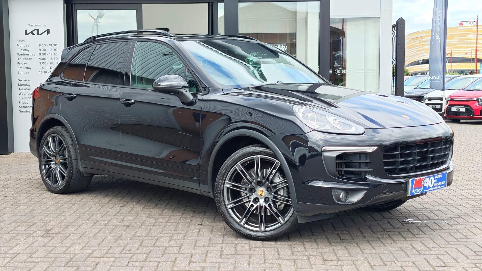 Porsche Cayenne view 2