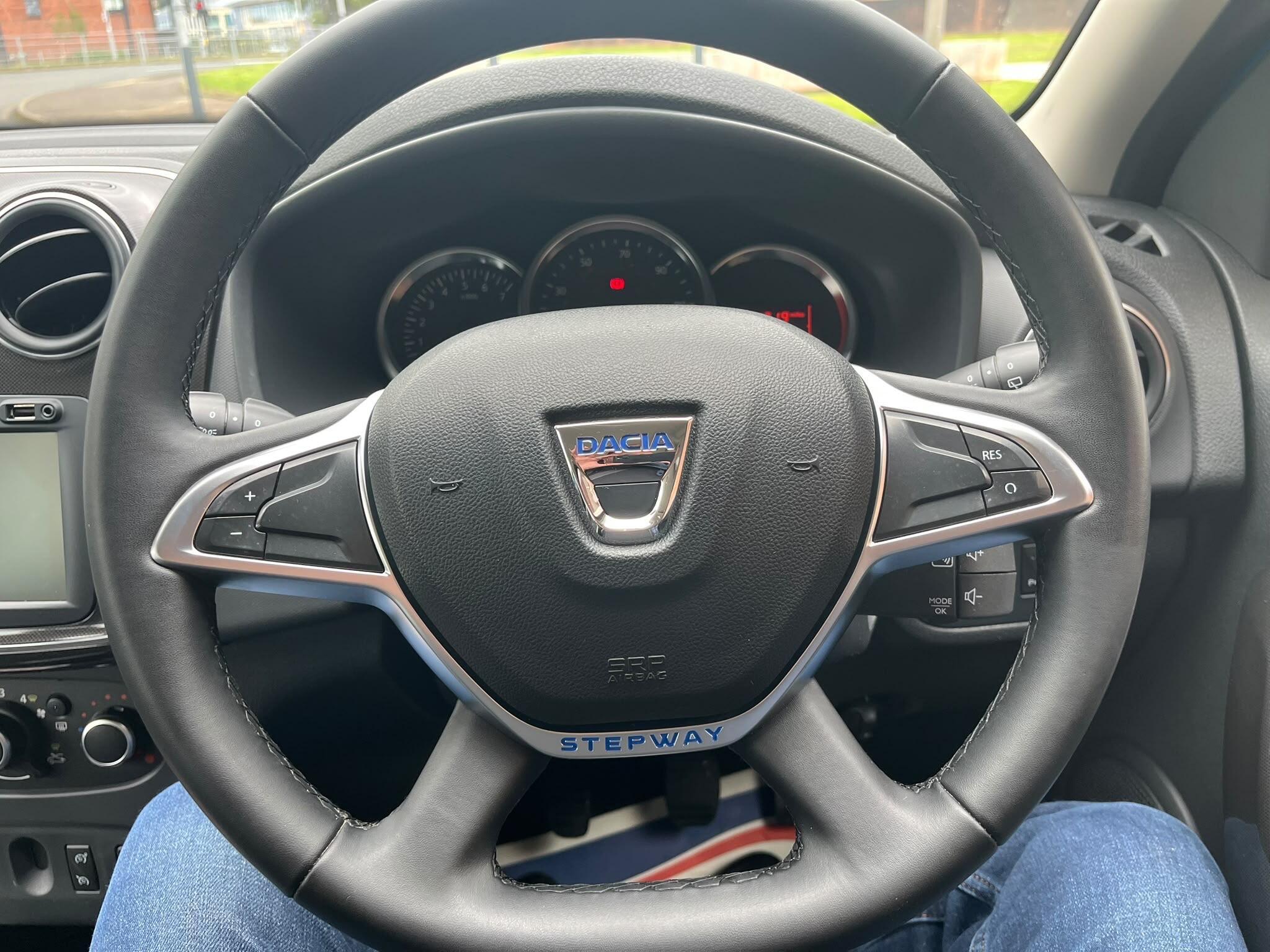 Dacia Logan MCV view 32