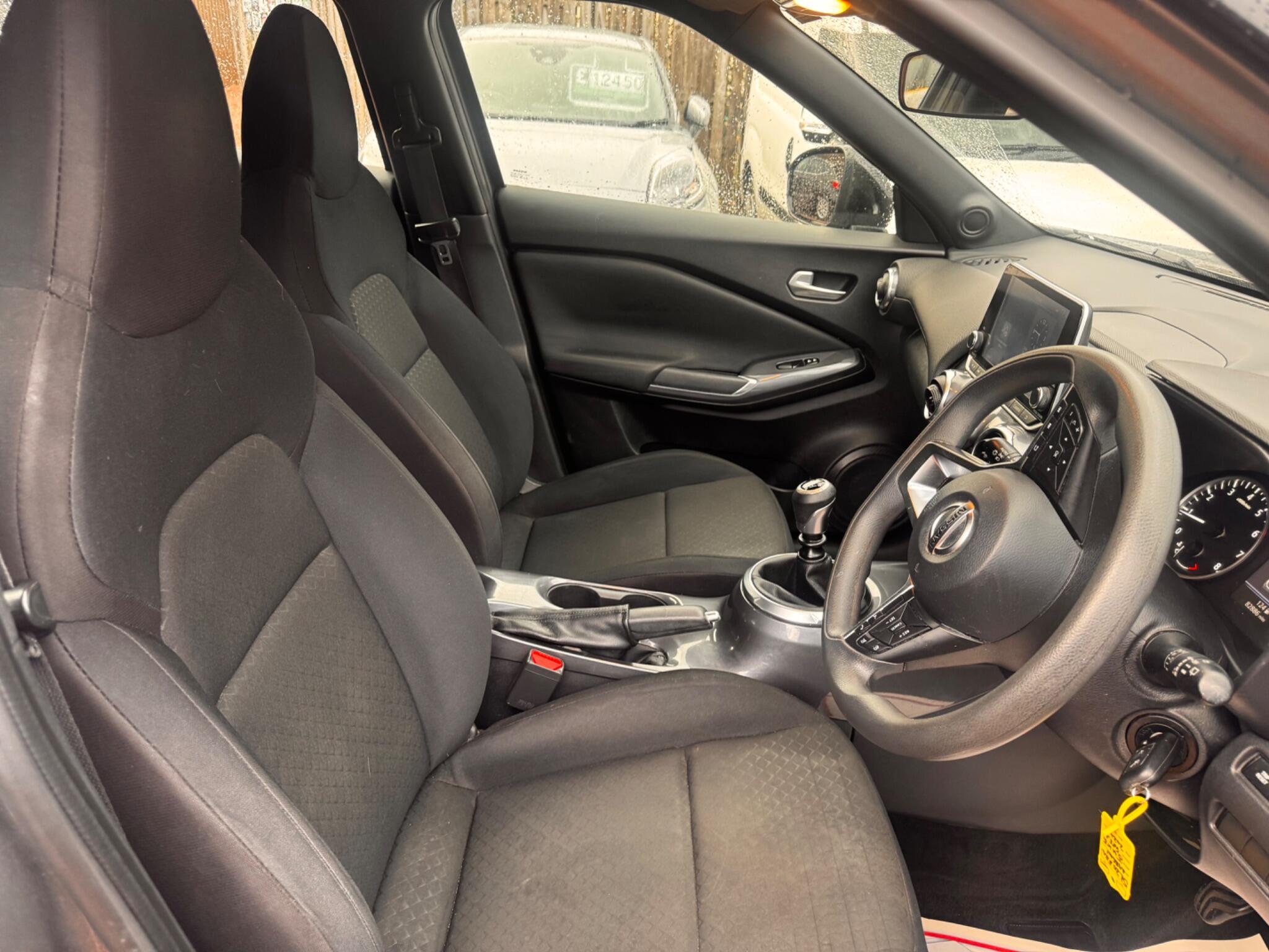 Nissan Juke view 16