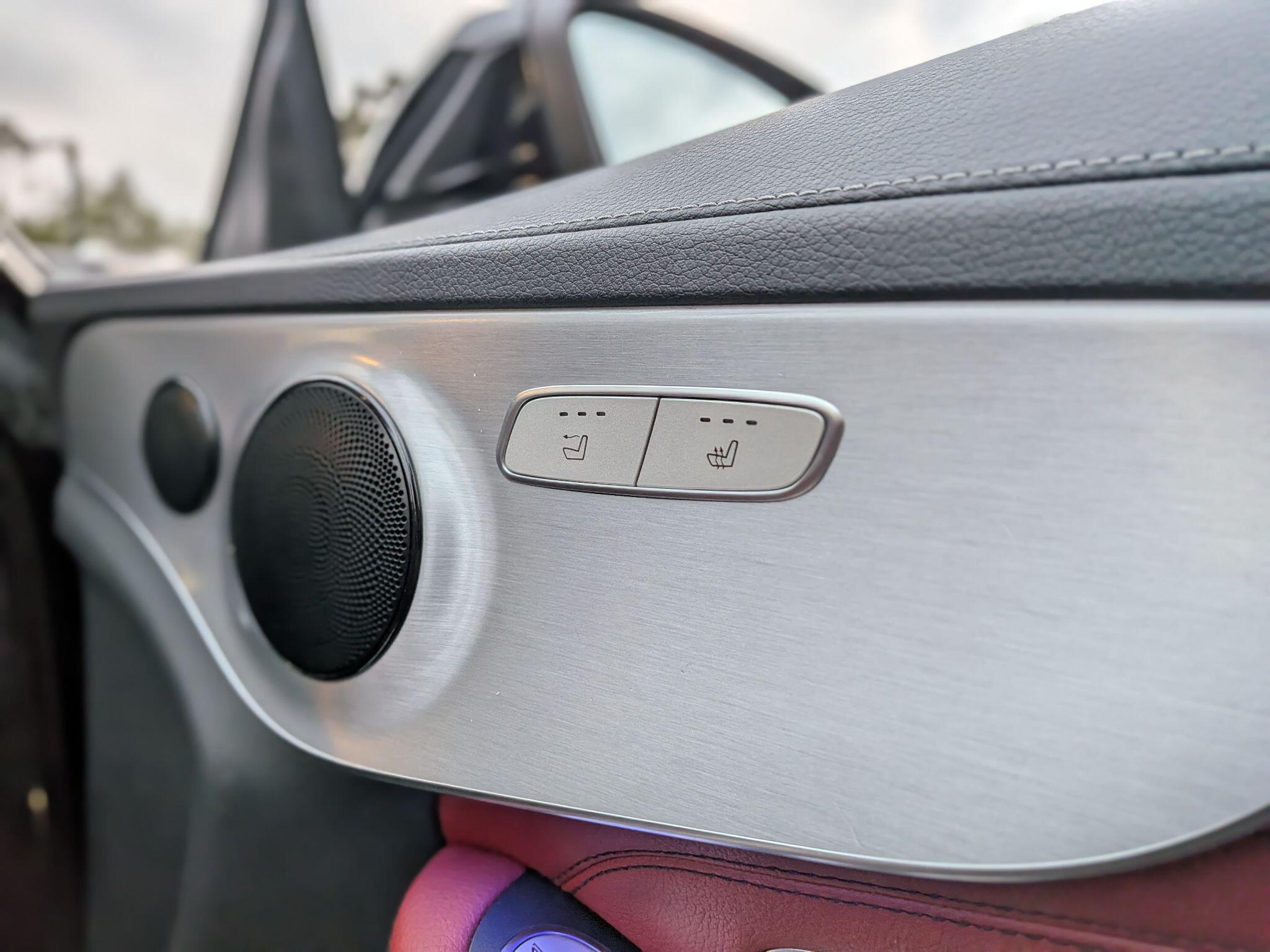 Mercedes-Benz C Class view 42
