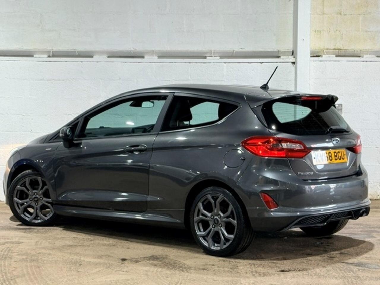 Ford Fiesta view 37