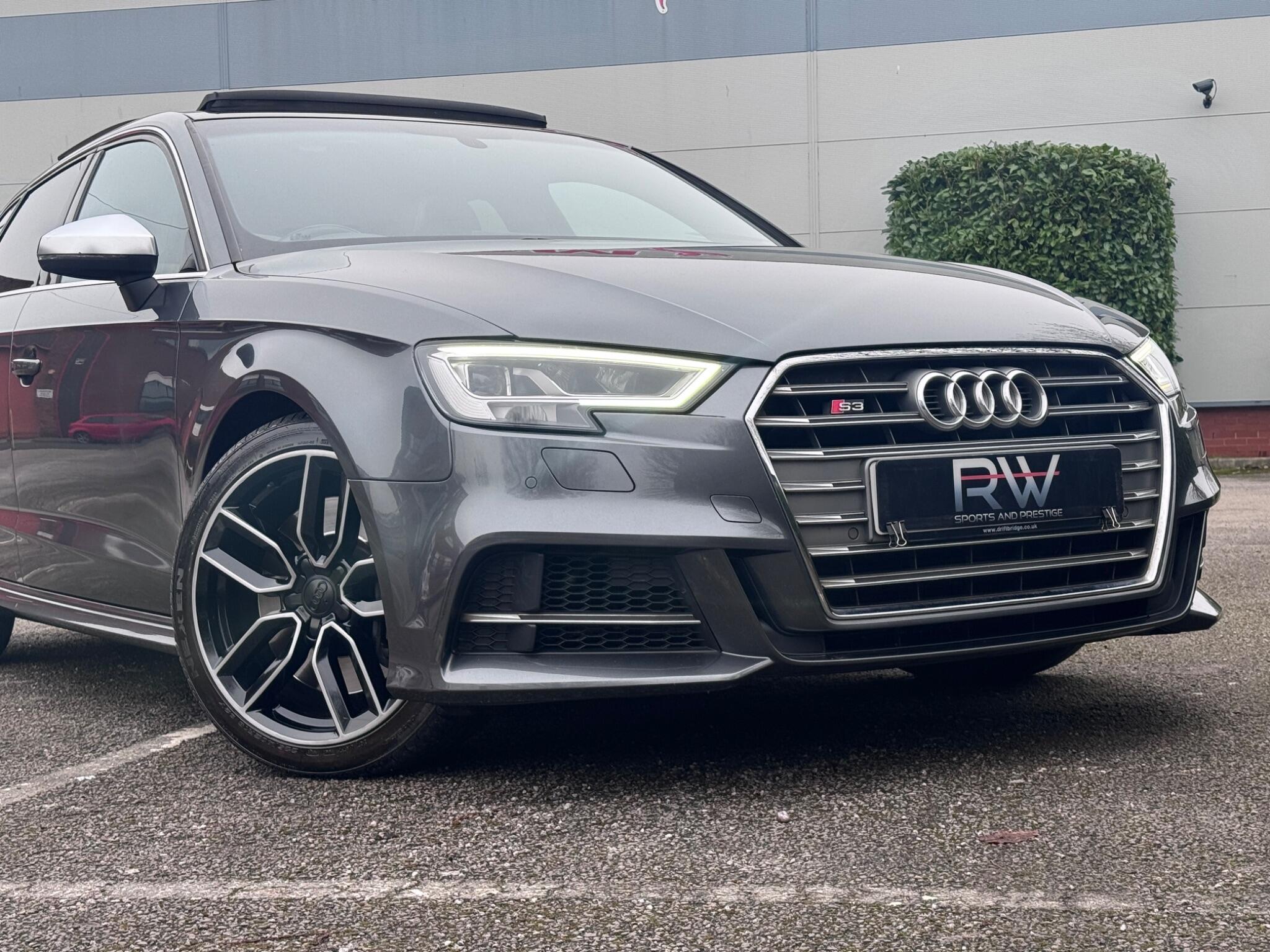 Audi S3 view 3