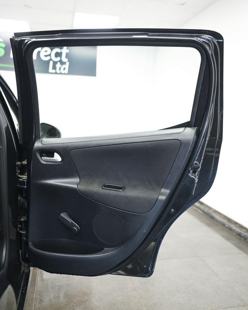 Peugeot 207 SW view 17