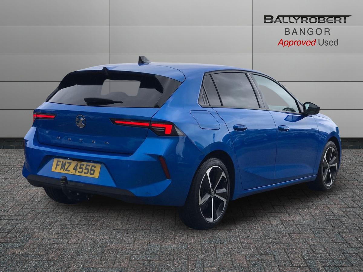 Vauxhall Astra view 15