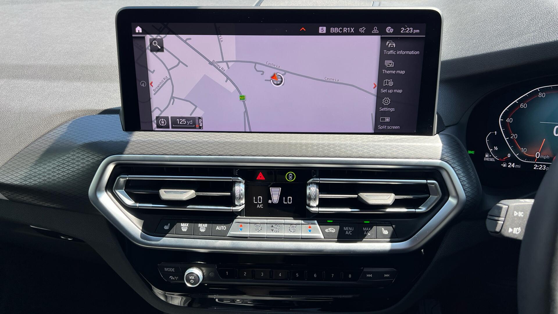 BMW X4 view 8