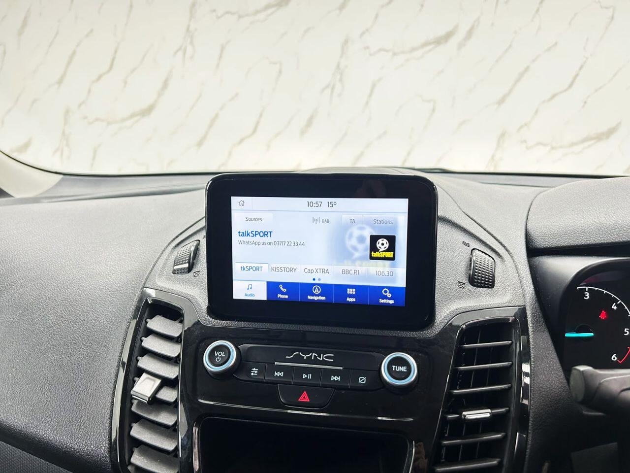 Ford Transit Connect view 16