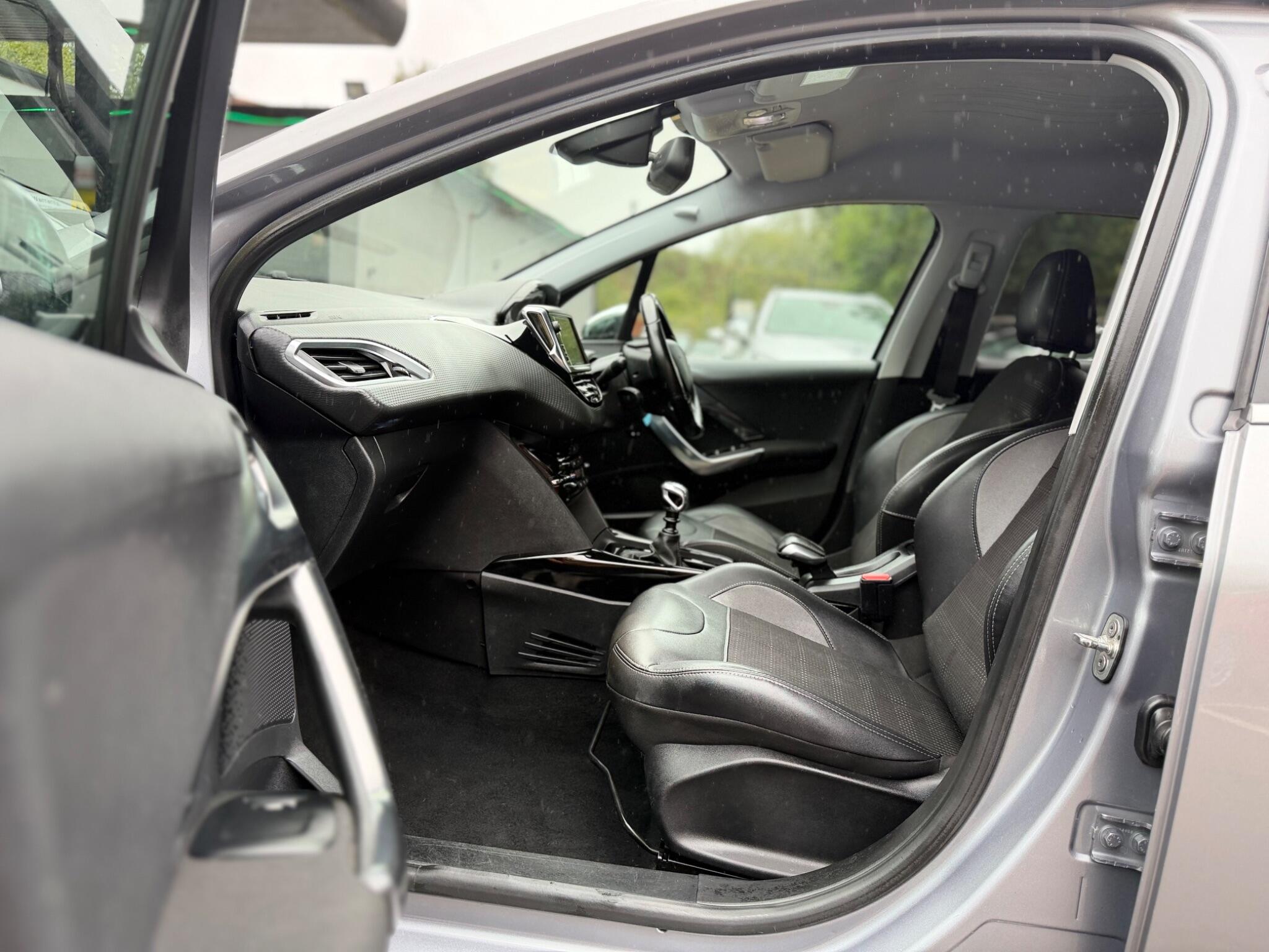 Peugeot 2008 view 29