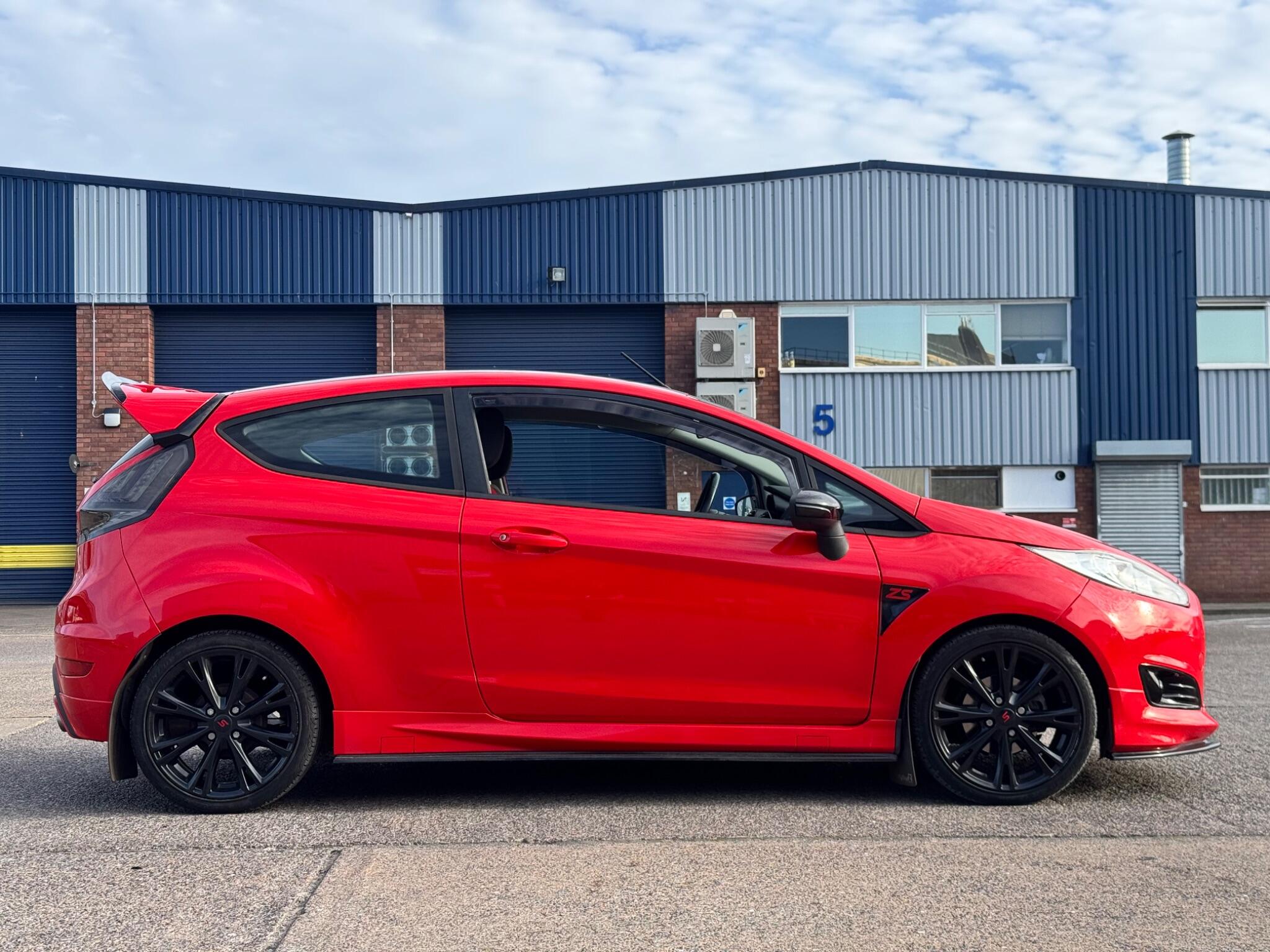 Ford Fiesta view 16