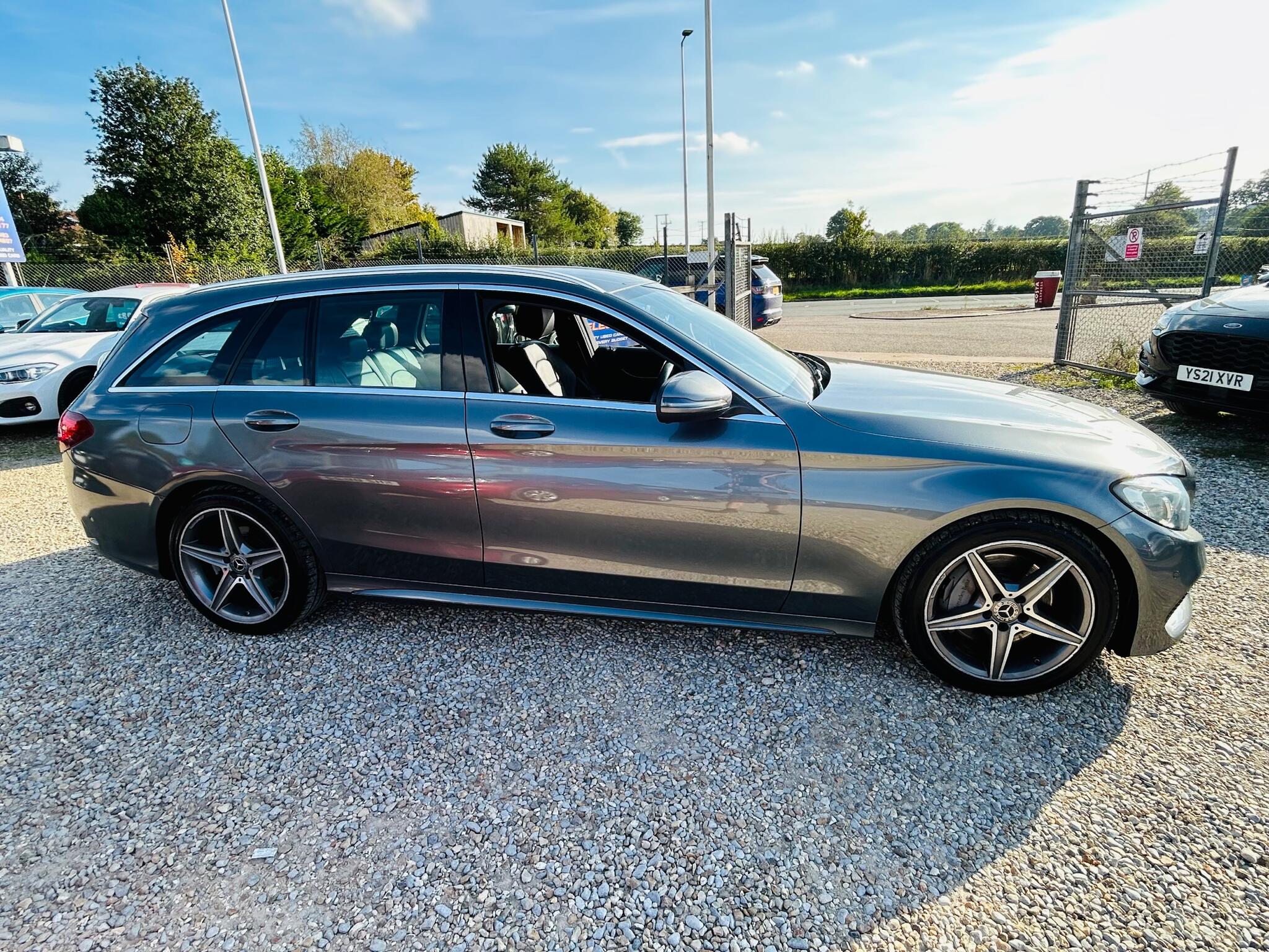 Mercedes-Benz C-Class view 10