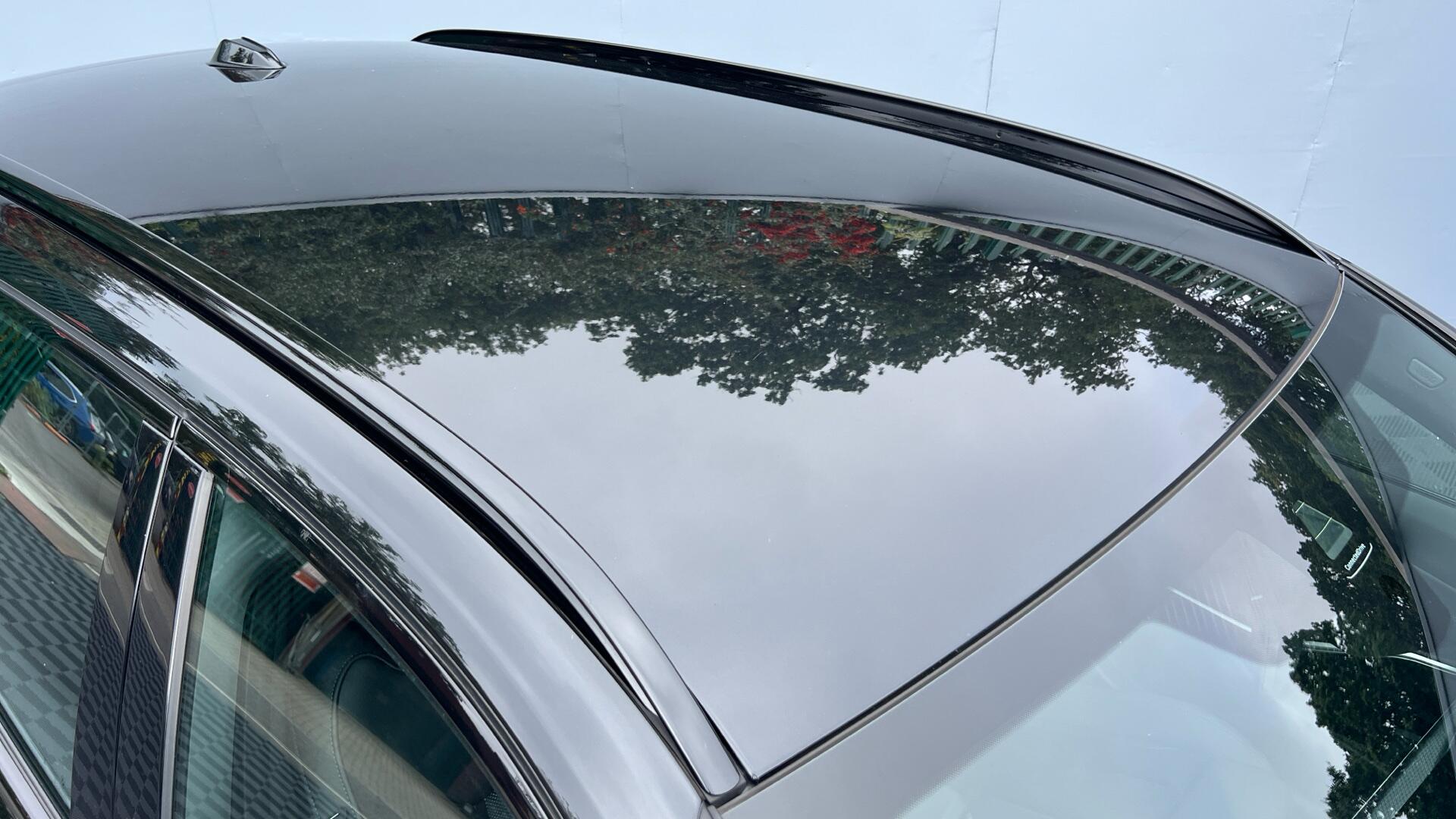 BMW 3 Series view 21