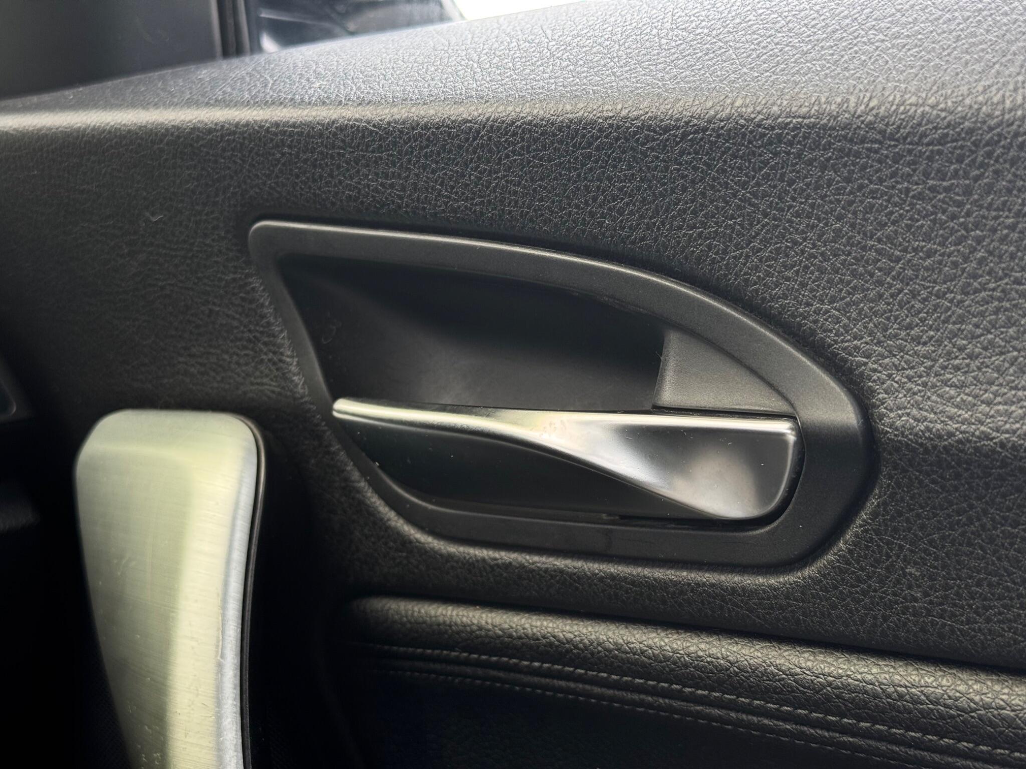 BMW 1 Series view 51
