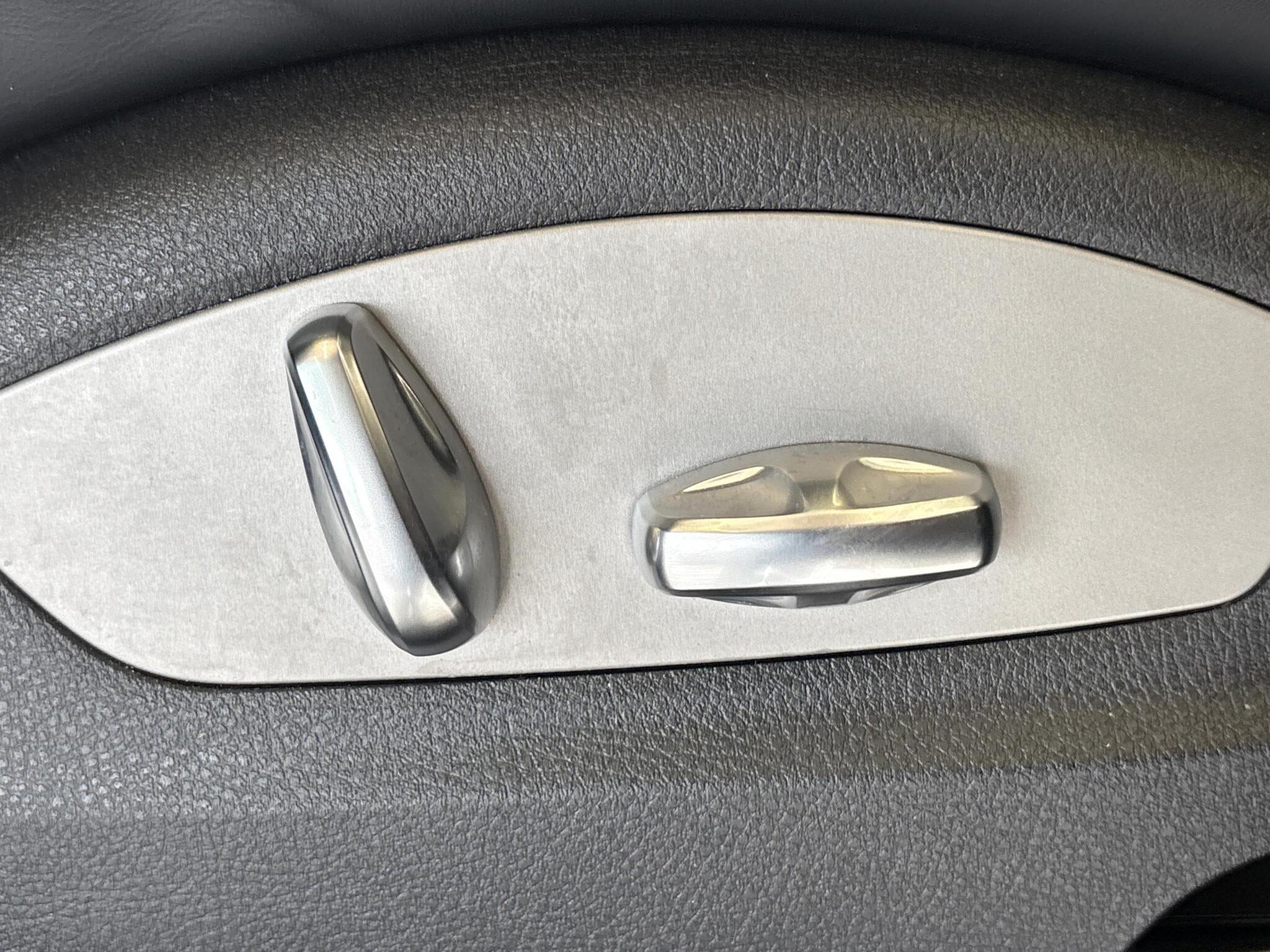 Porsche Macan view 30