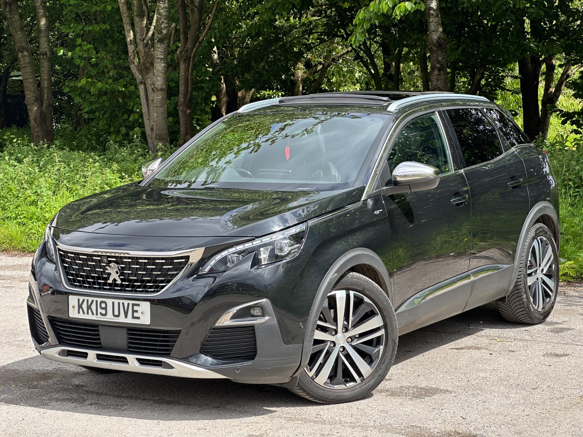Peugeot 3008 view 5