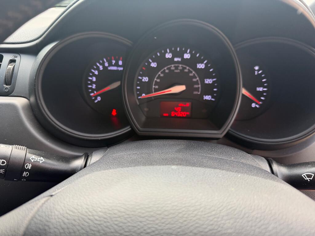 Kia Rio view 16