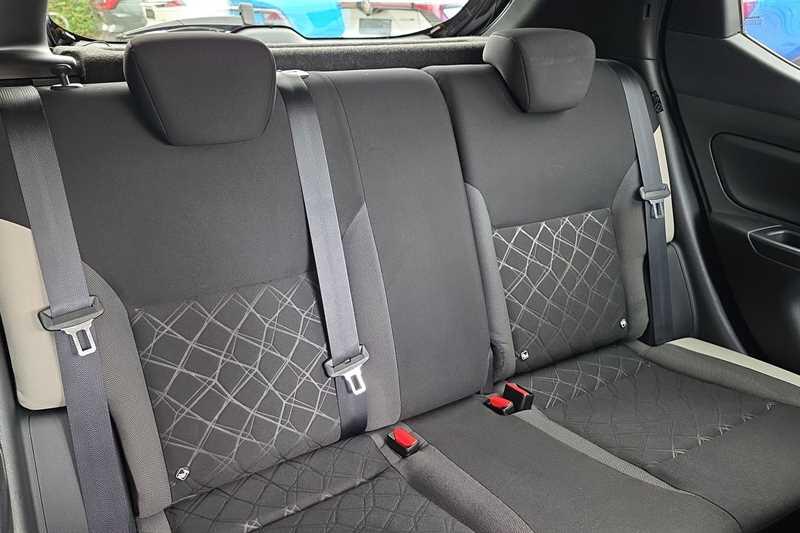 Nissan Micra view 23