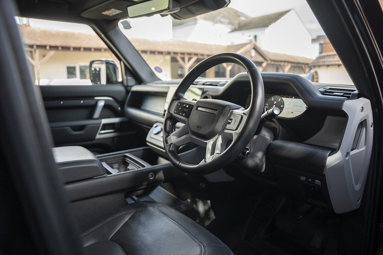 Land Rover Defender view 8