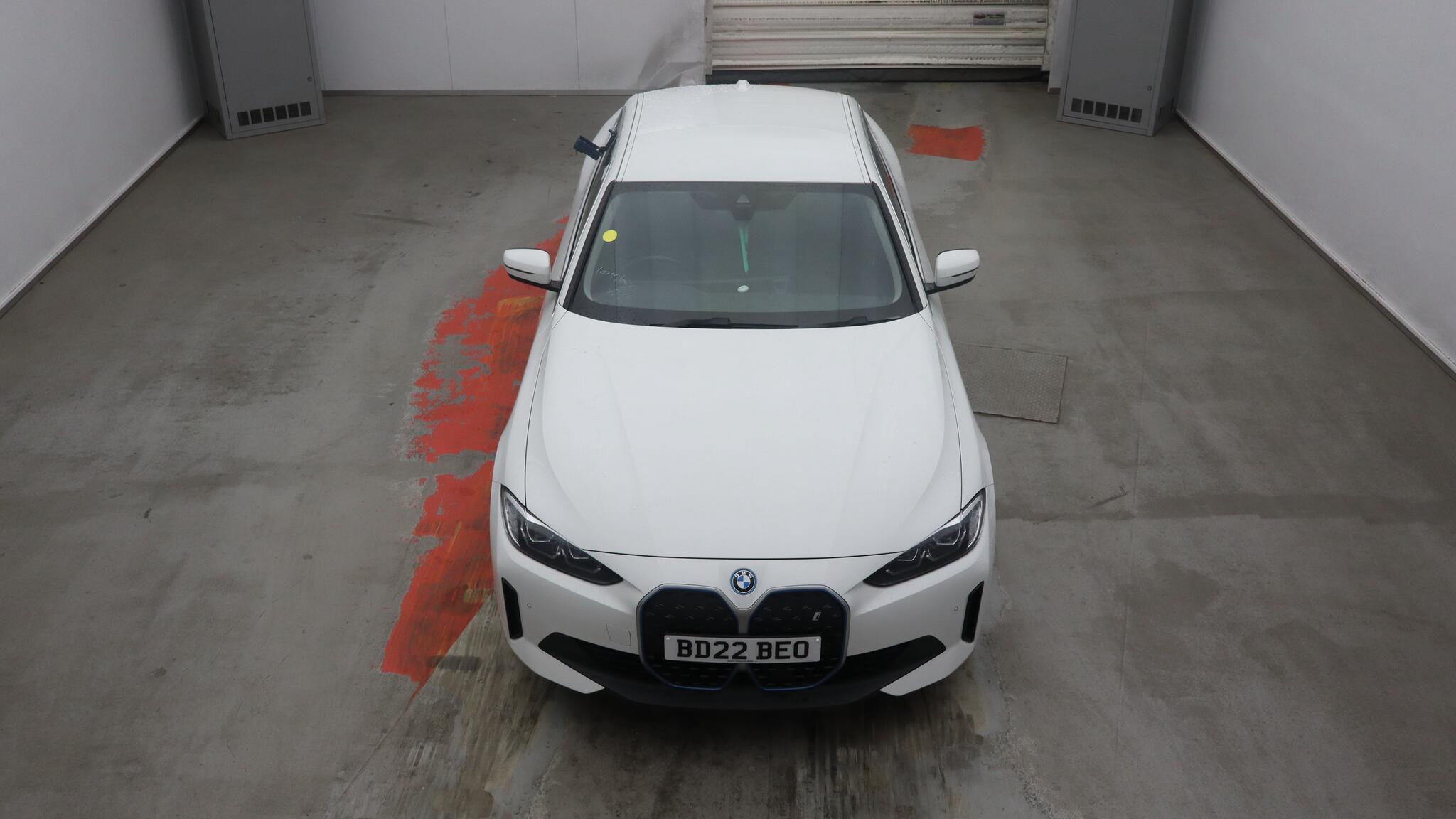BMW I4 view 7