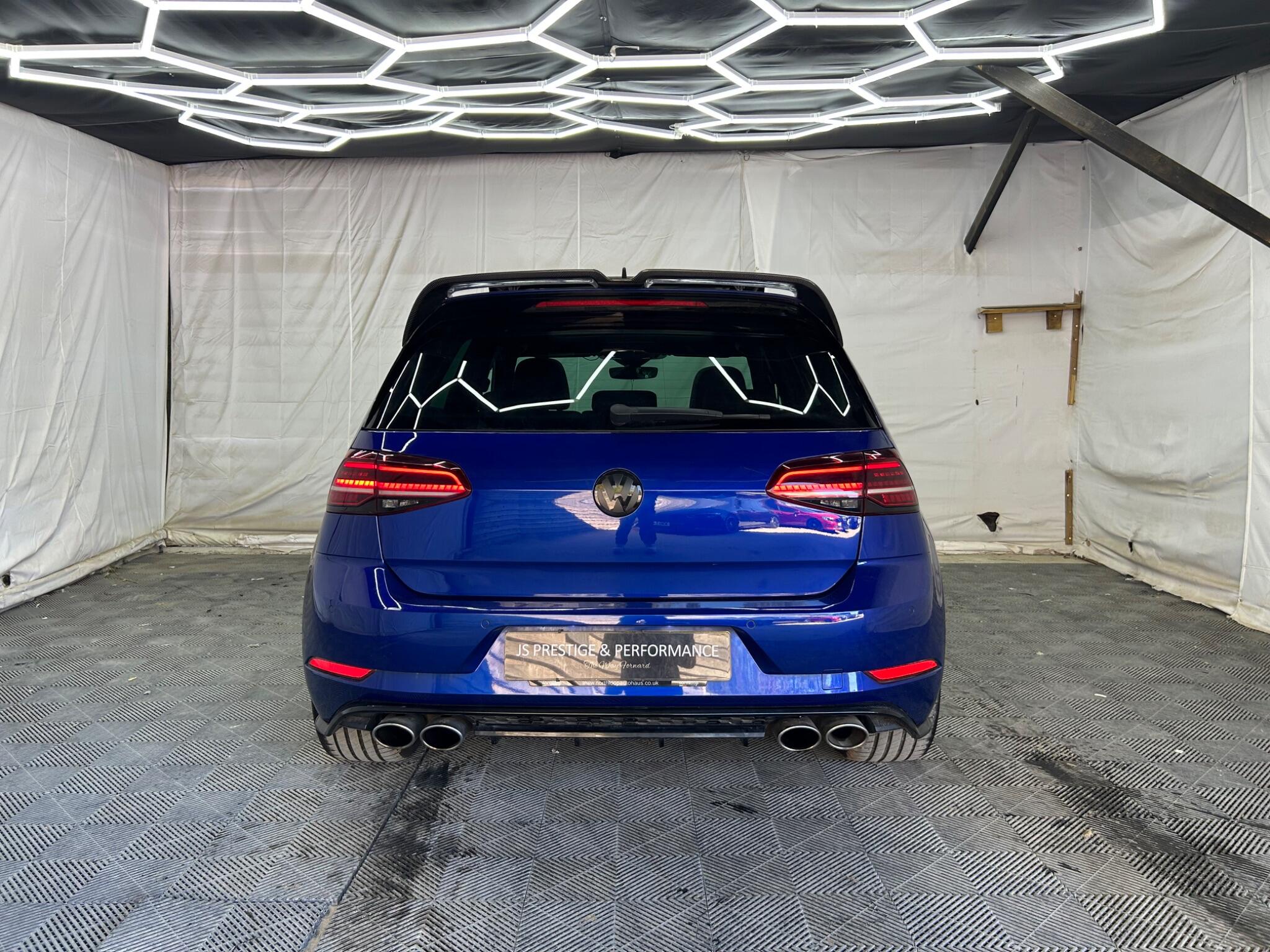 Volkswagen Golf view 7
