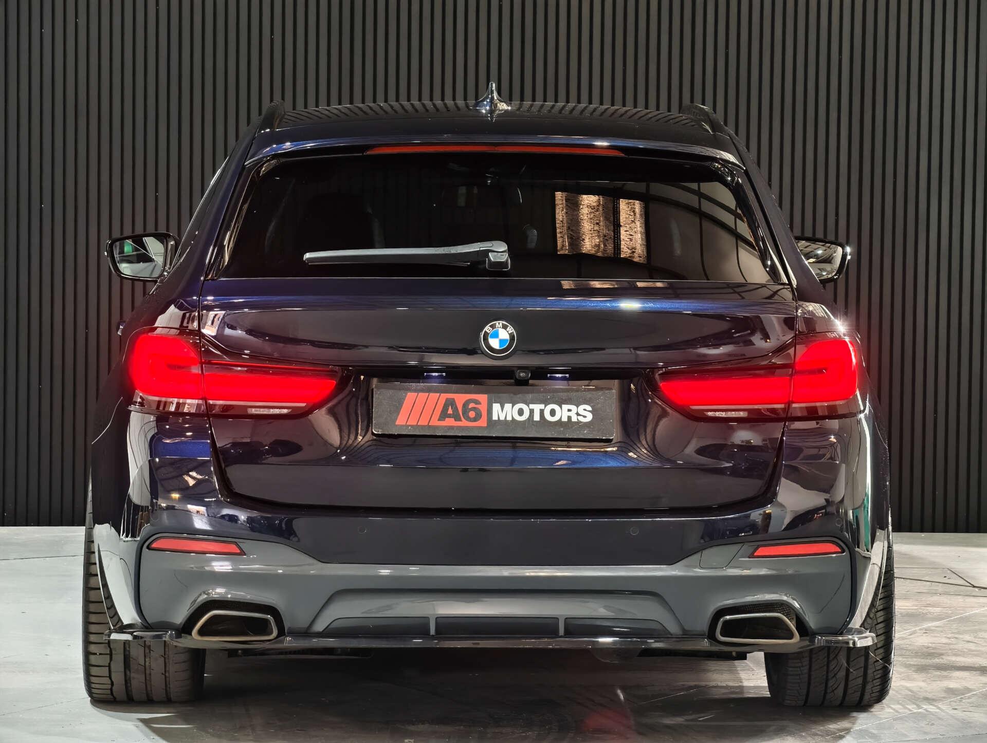BMW 5 Series view 16