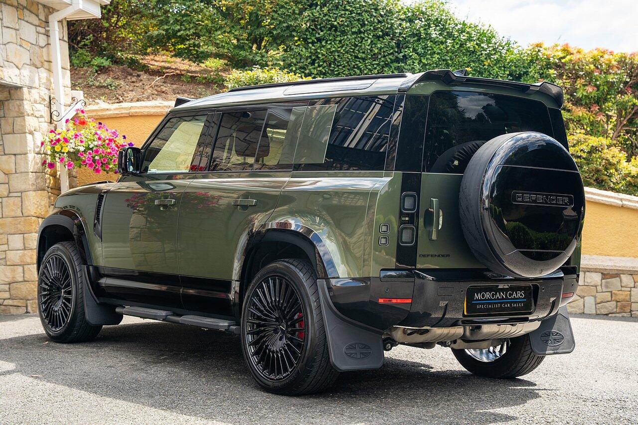 Land Rover Defender view 10