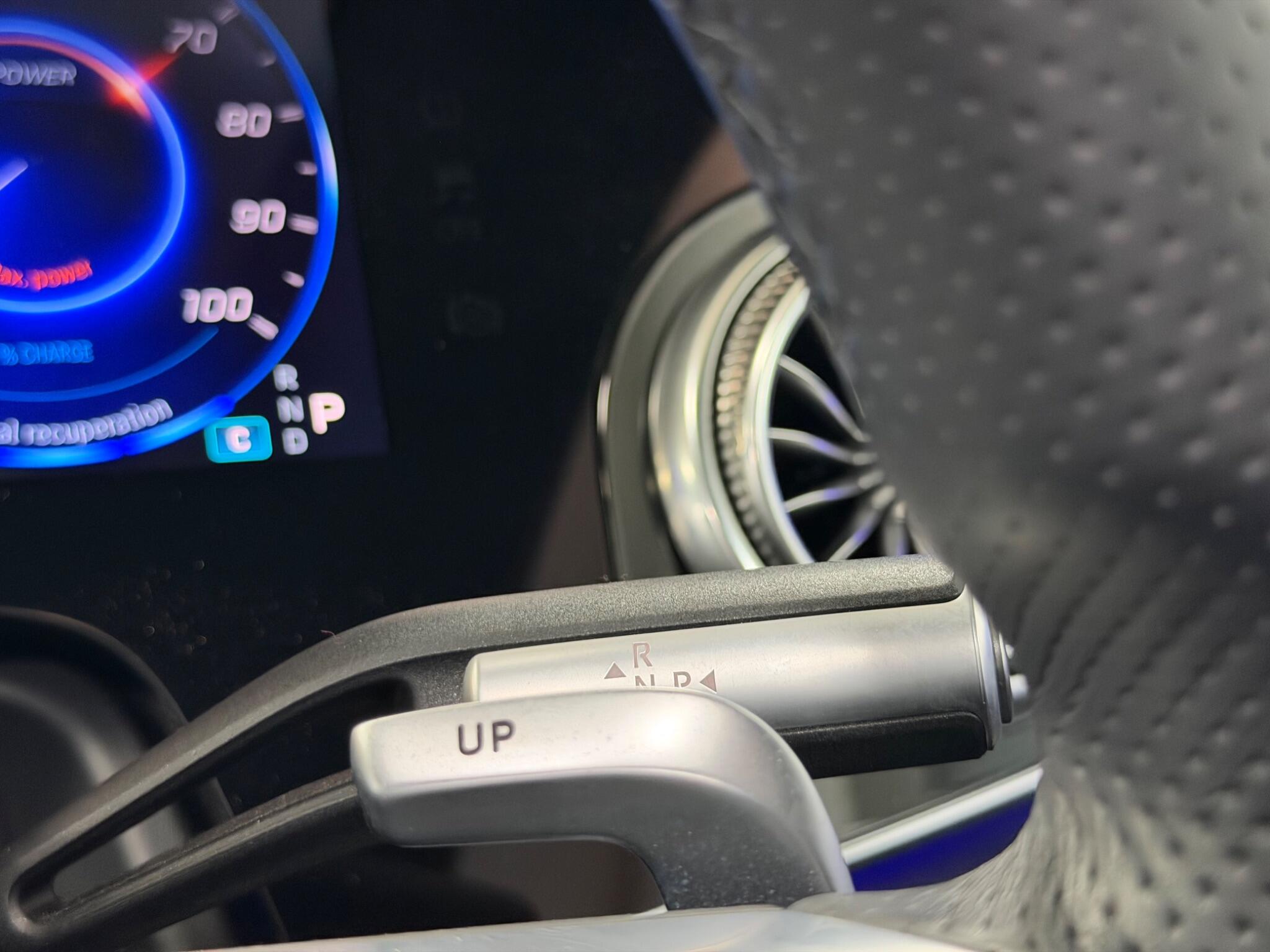 Mercedes-Benz Eqs view 74