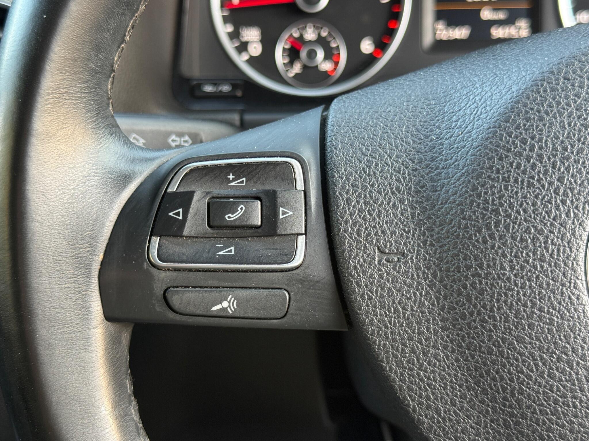 Volkswagen Tiguan - Image 72