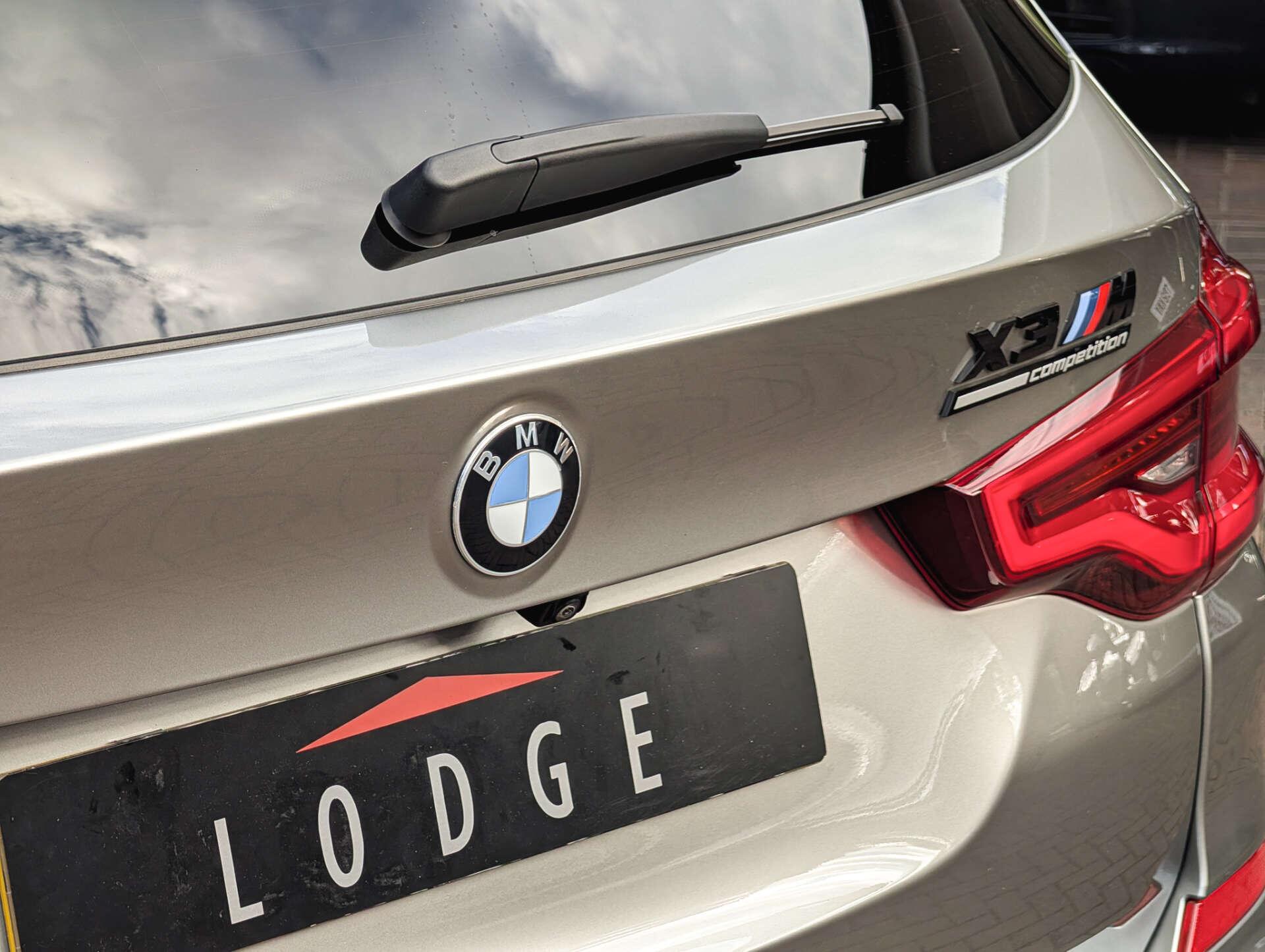BMW X3 M view 18