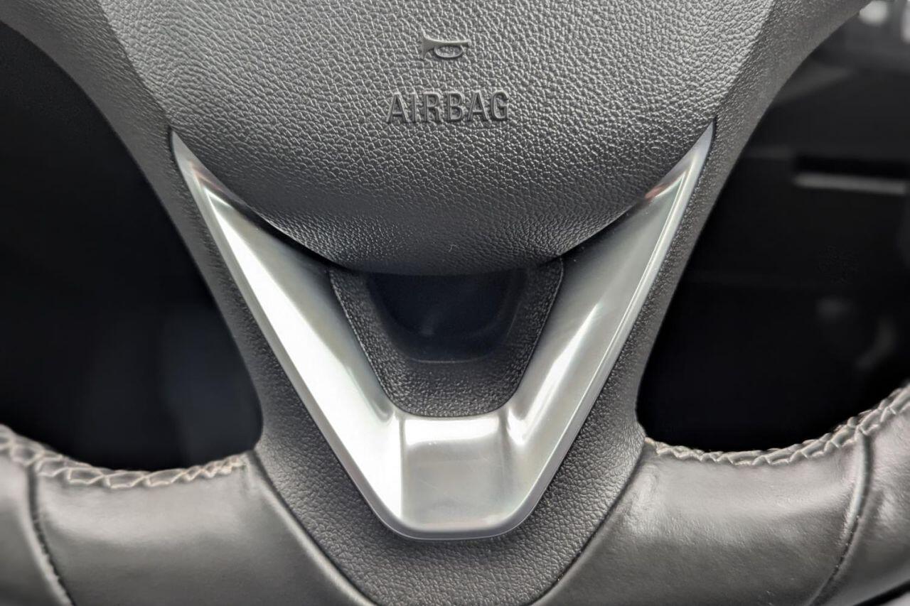 Vauxhall Grandland X view 31