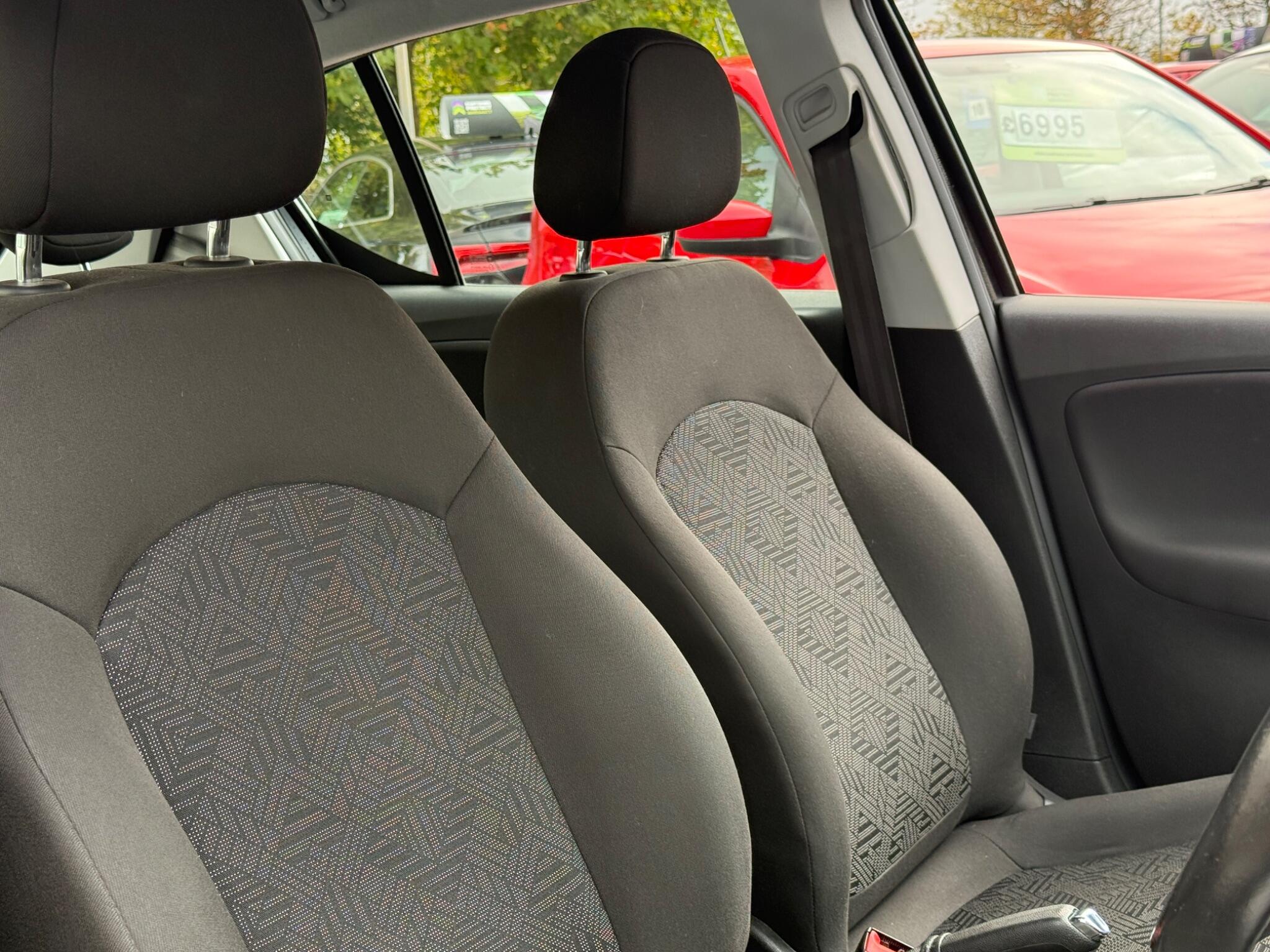 Vauxhall Corsa - Image 31