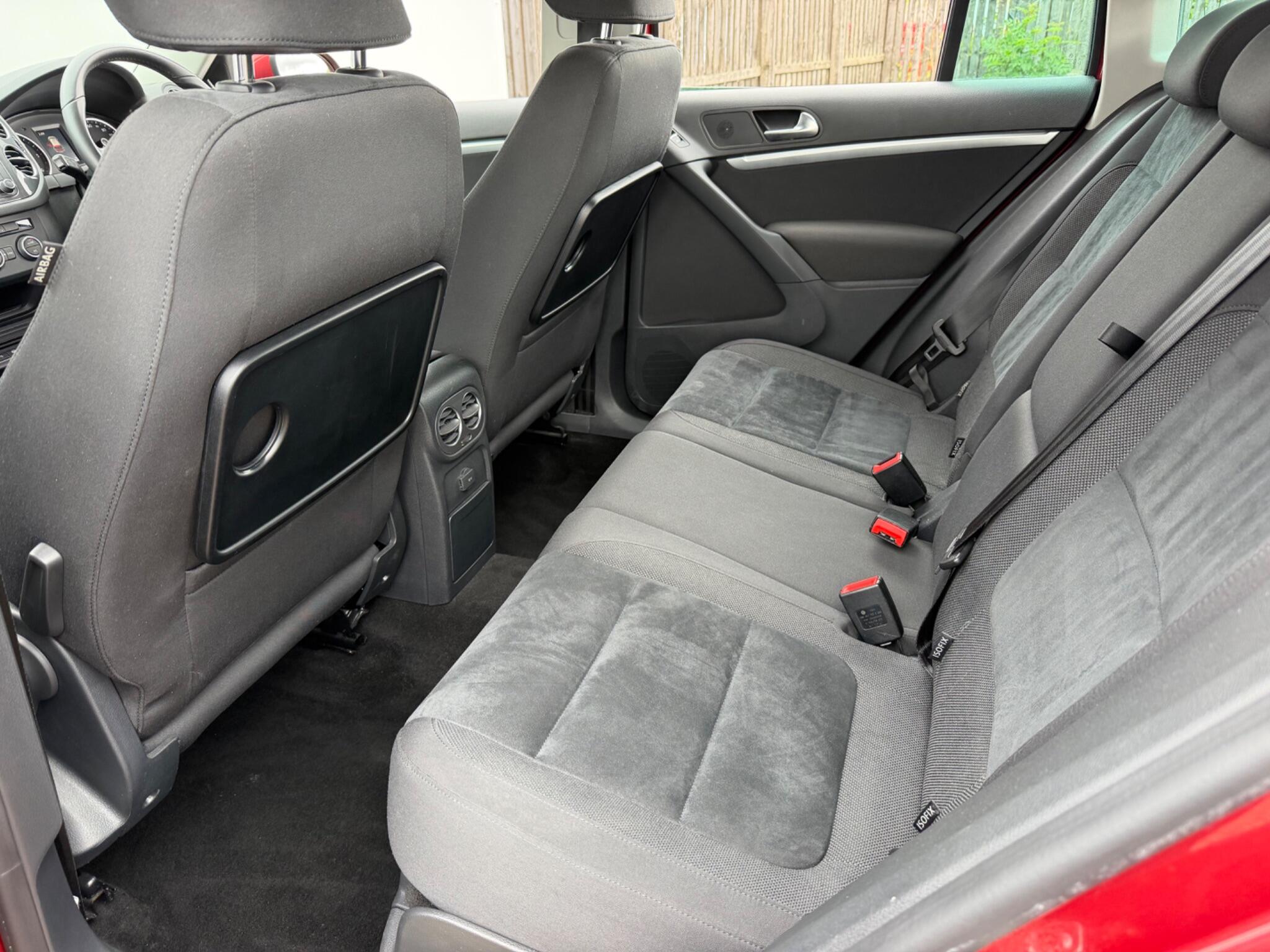 Volkswagen Tiguan view 33