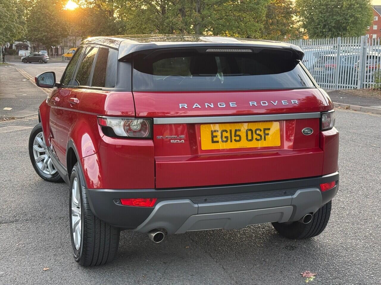Land Rover Range Rover Evoque view 5