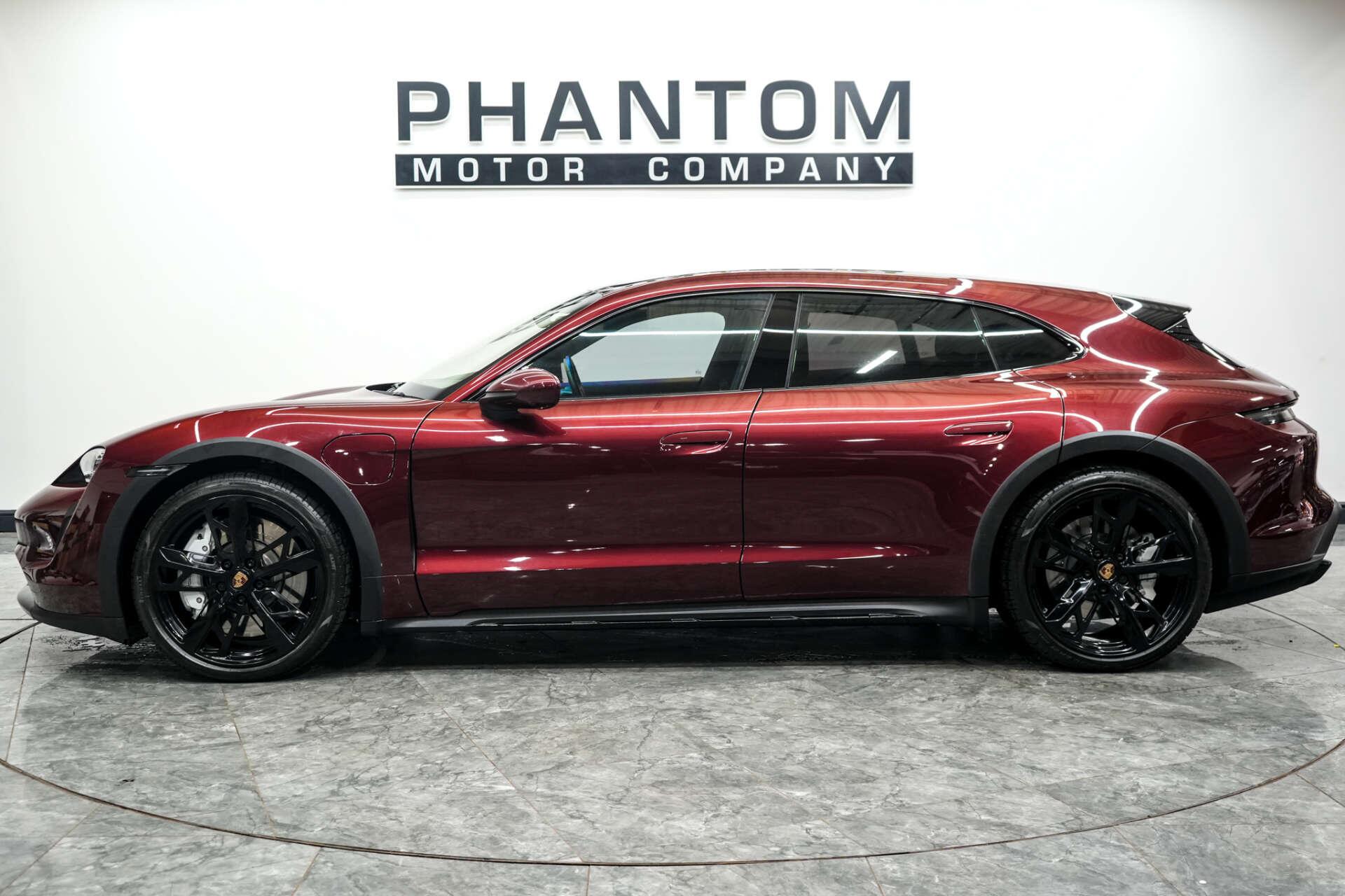 Porsche Taycan view 3