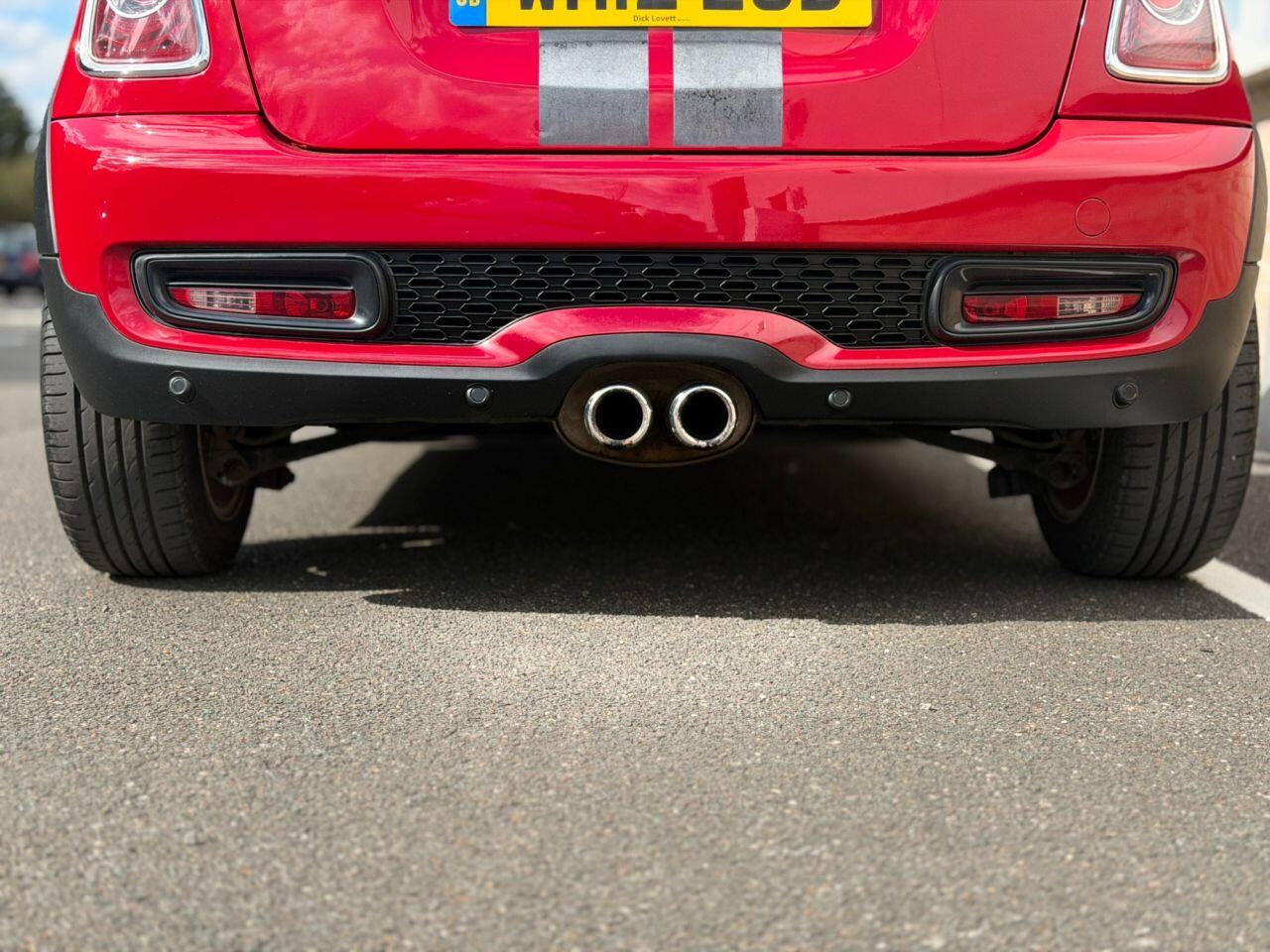 Mini Cooper view 18