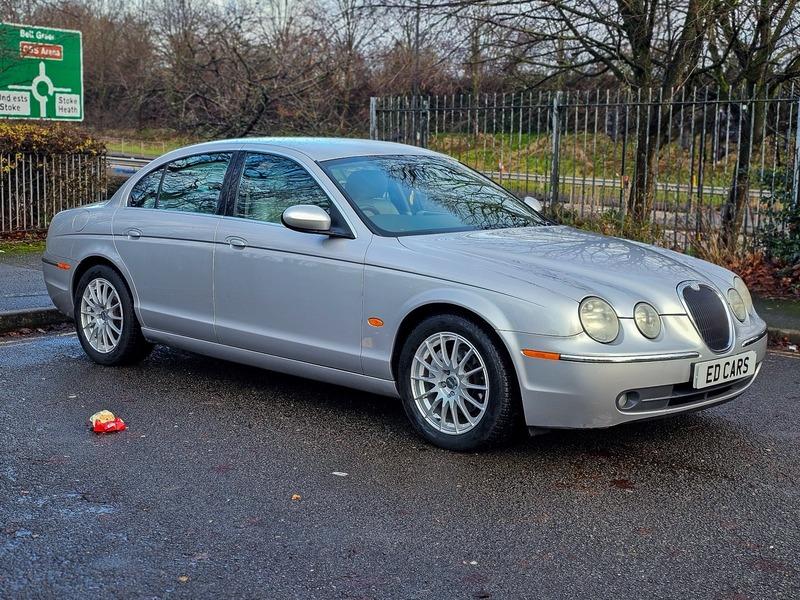 2004 Jaguar S-Type 3.0 V6 SE Plus 4dr • 71,000 miles image 19